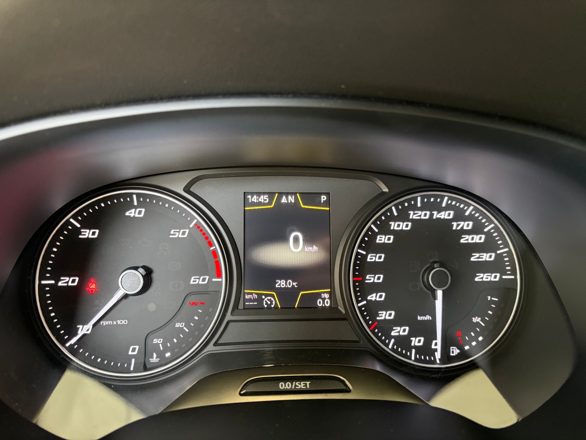 SEAT Leon ST 2.0 TDI X-Perience 4Drive DSG-image-8