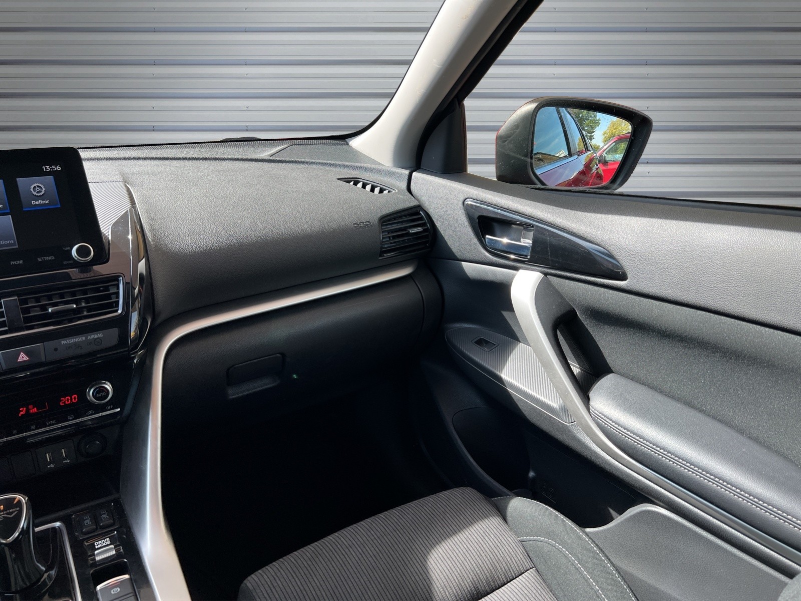 MITSUBISHI Eclipse Cross 2.4 PHEV Value 4WD-image-11