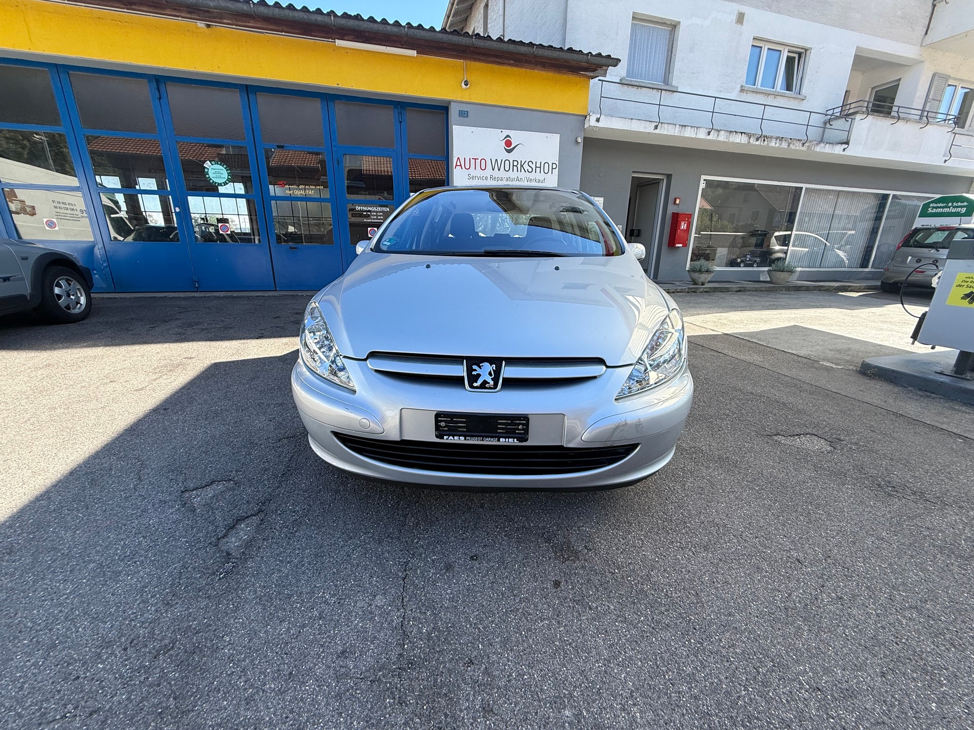PEUGEOT 307 1.6 16V XS-image-7