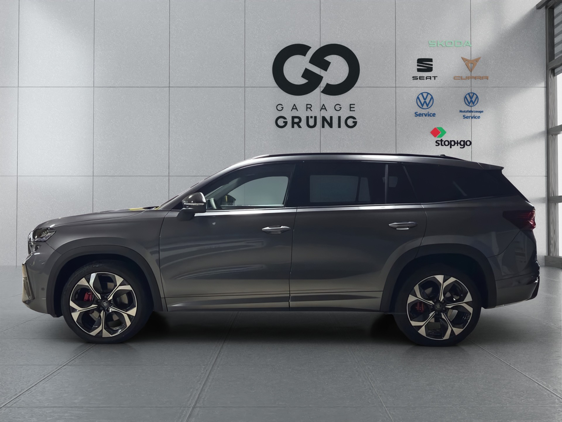SKODA Kodiaq 2.0 TSI RS 4x4-showroom-element-2