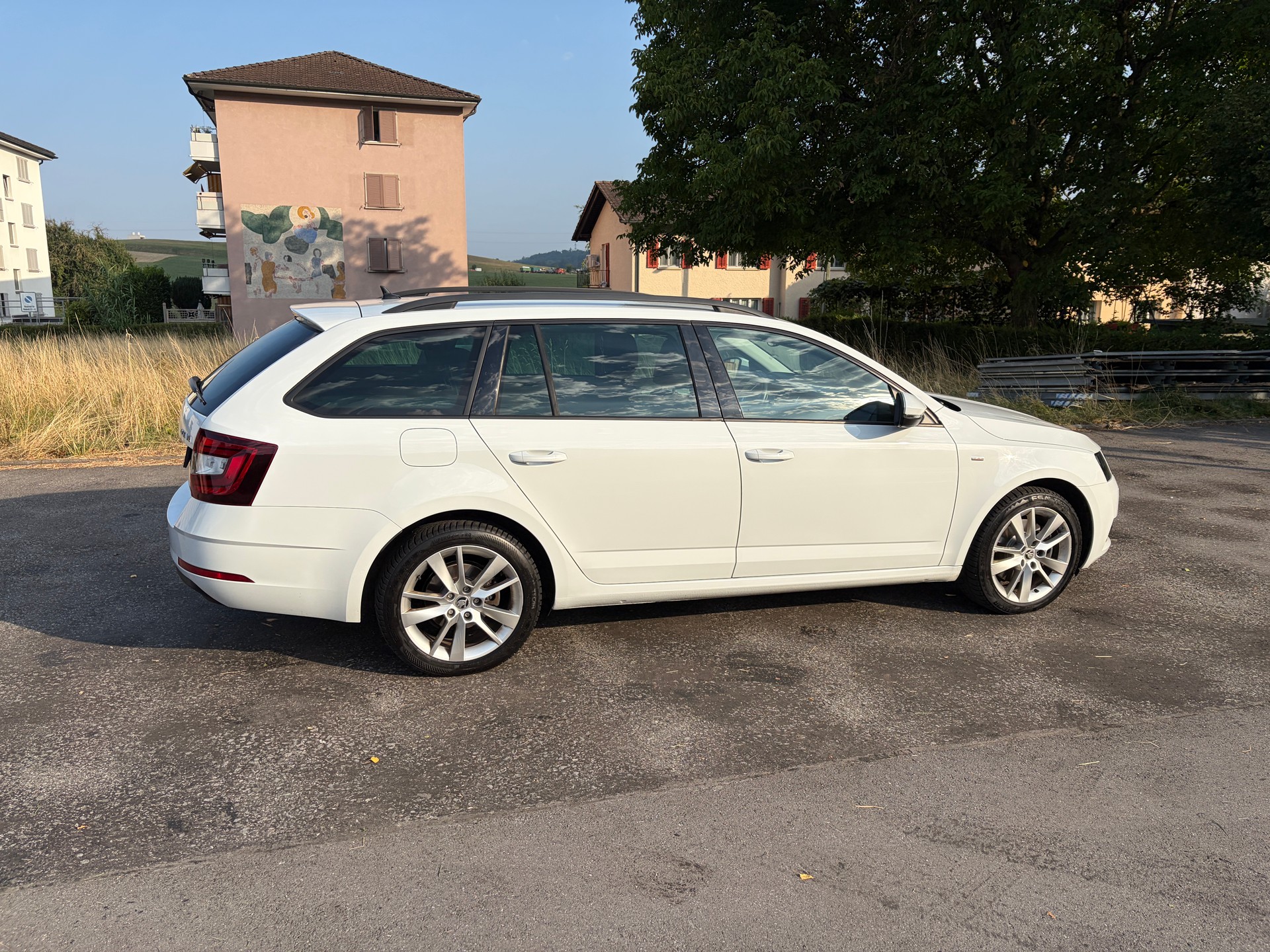 SKODA 2.0 TDI 184 Ambition 4x4 DSG-image-1