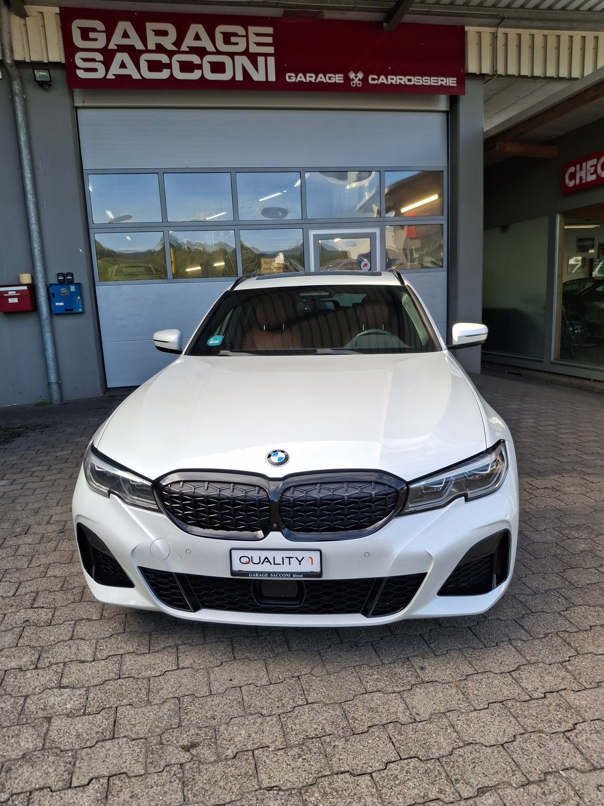 BMW M340d xDrive-image-1