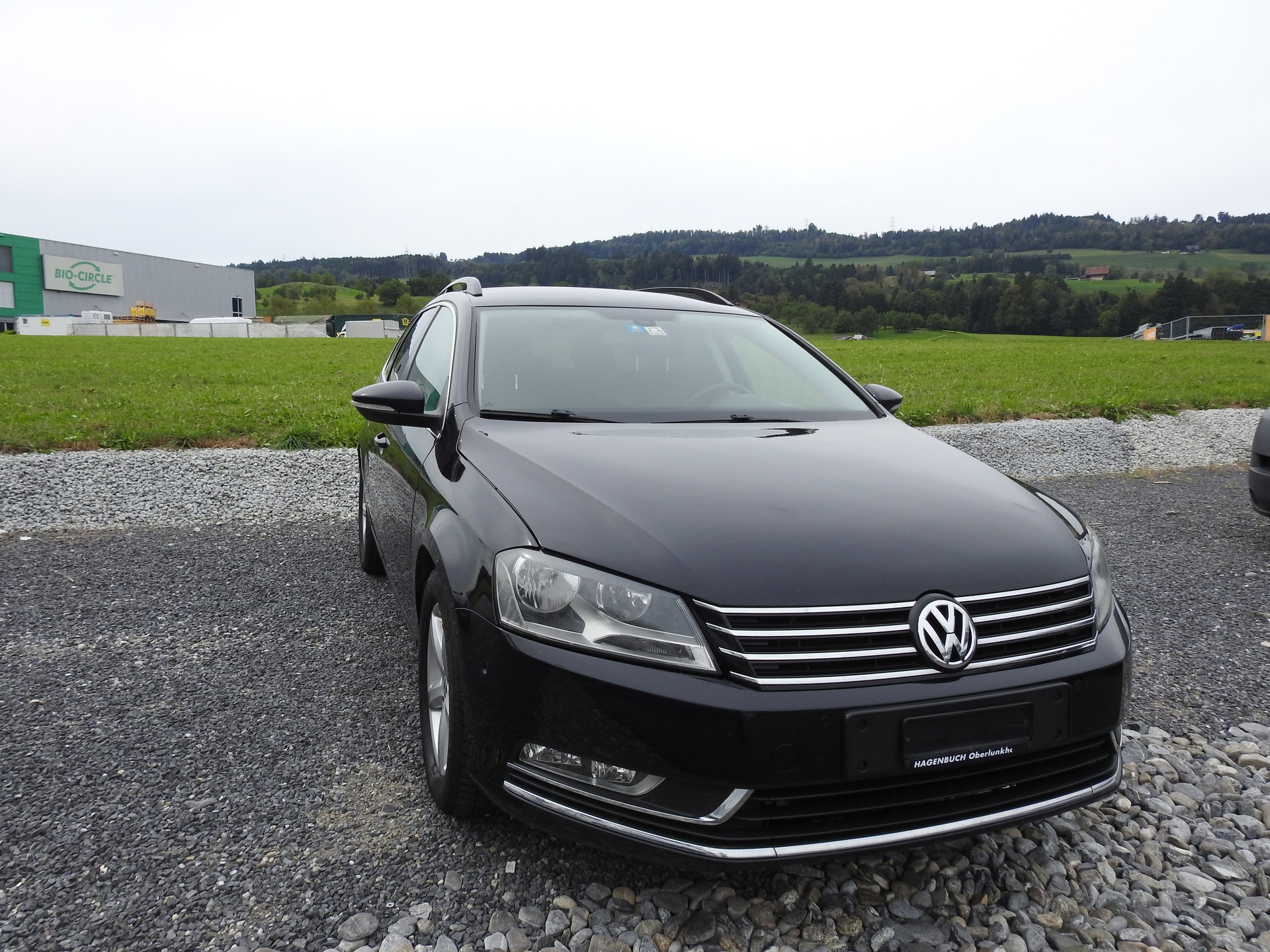 VW Passat Variant 2.0 TDI BMT Trendline-image-7