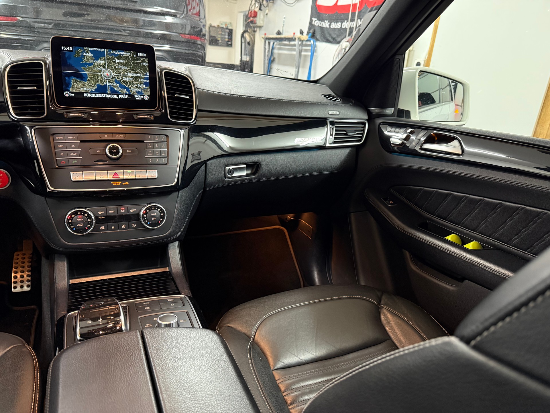 MERCEDES-BENZ GLE 350 d 4Matic 9G-Tronic-image-5
