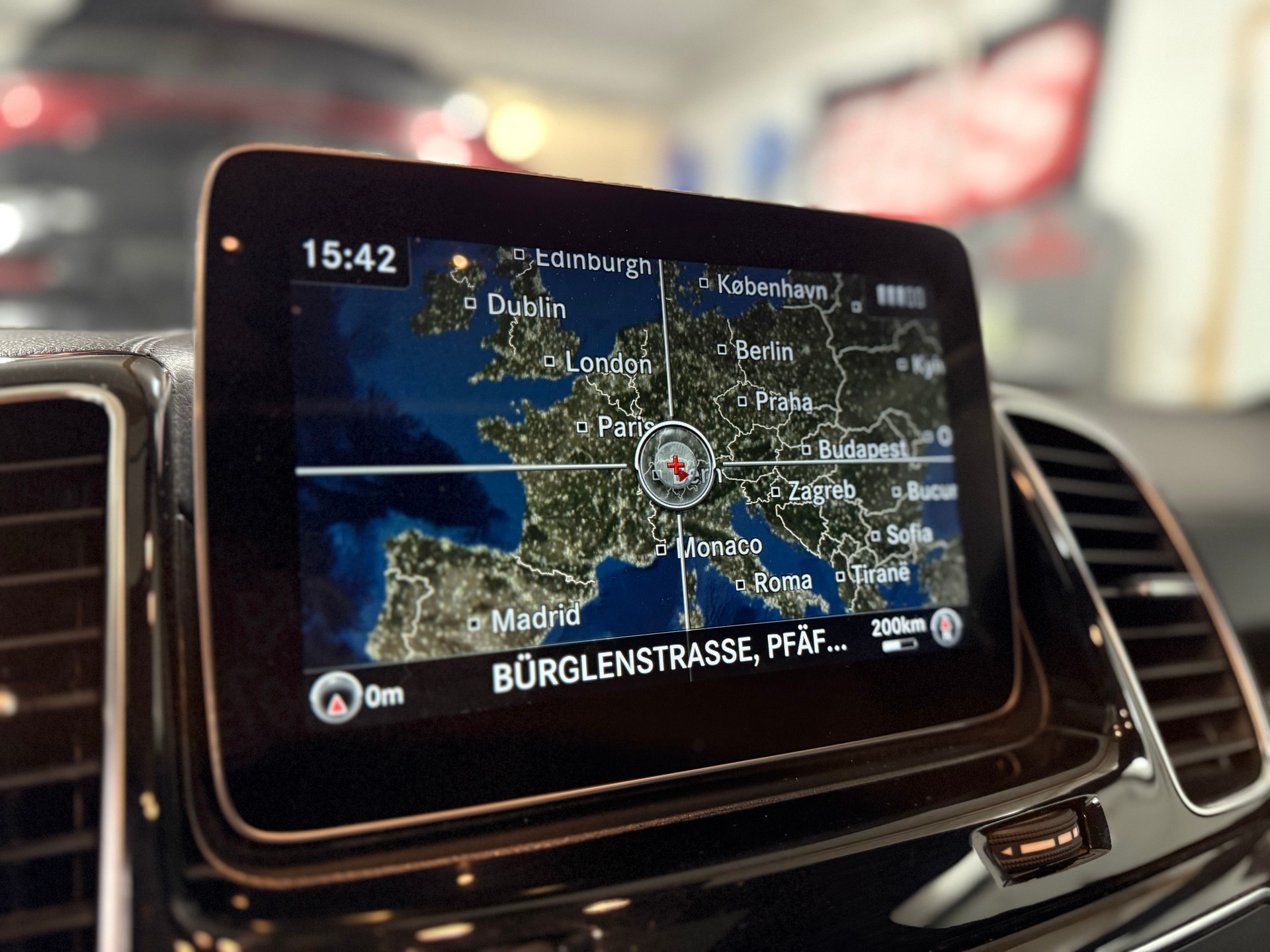 MERCEDES-BENZ GLE 350 d 4Matic 9G-Tronic-image-9