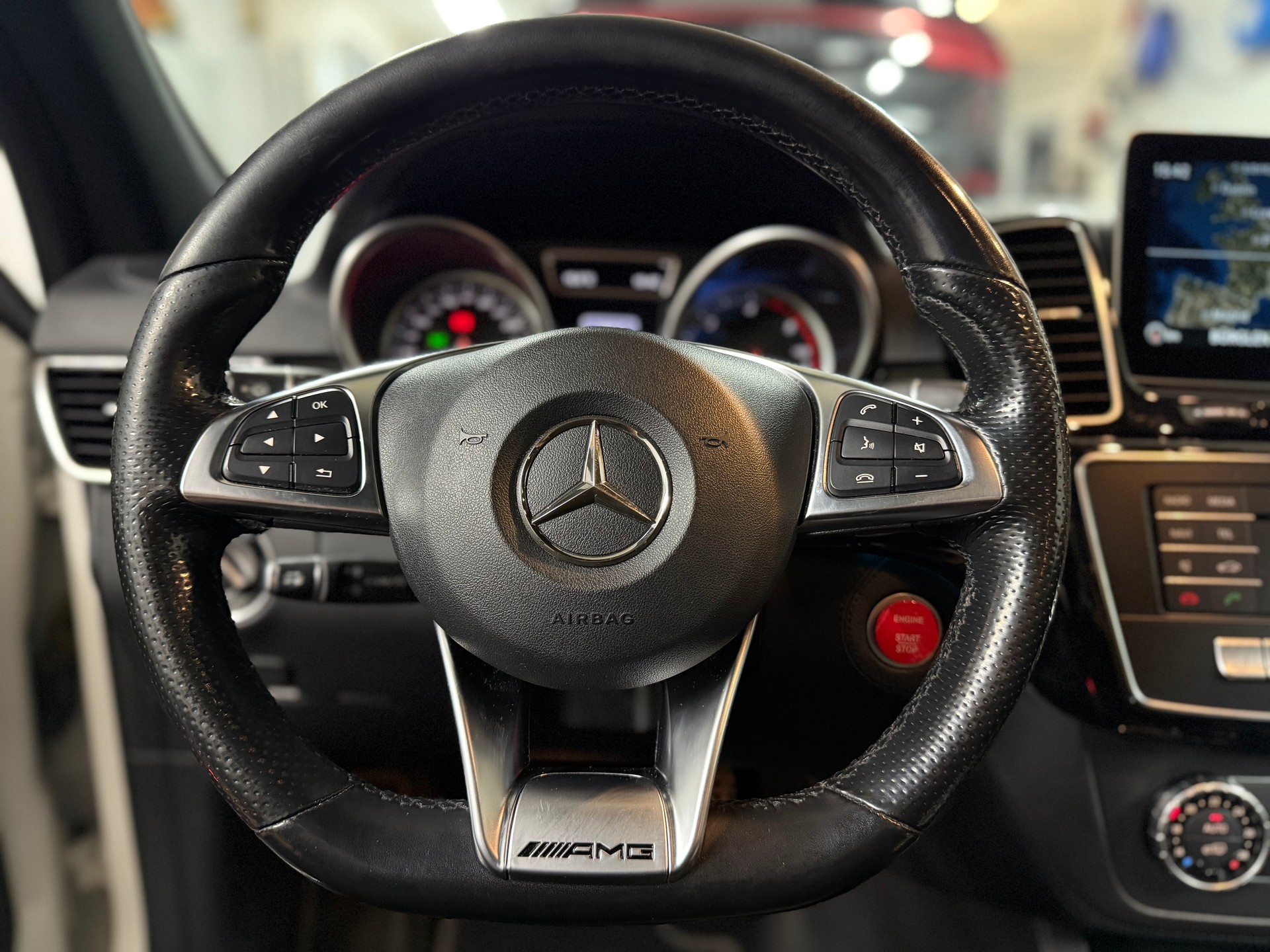MERCEDES-BENZ GLE 350 d 4Matic 9G-Tronic-image-6