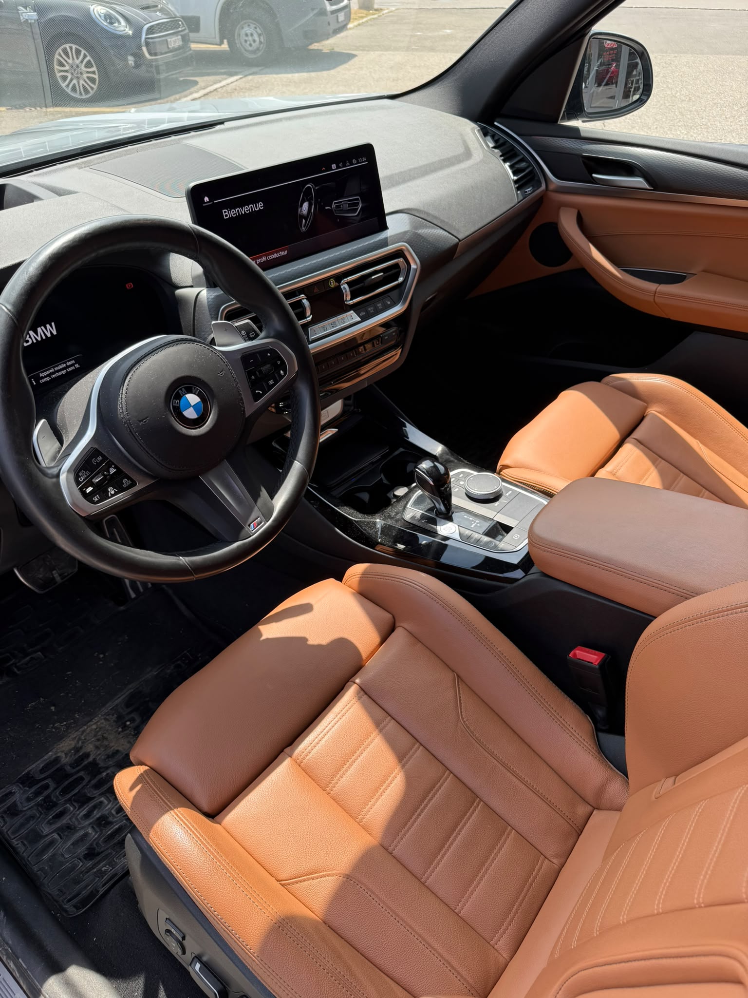 BMW X3 xDrive 20i-image-4