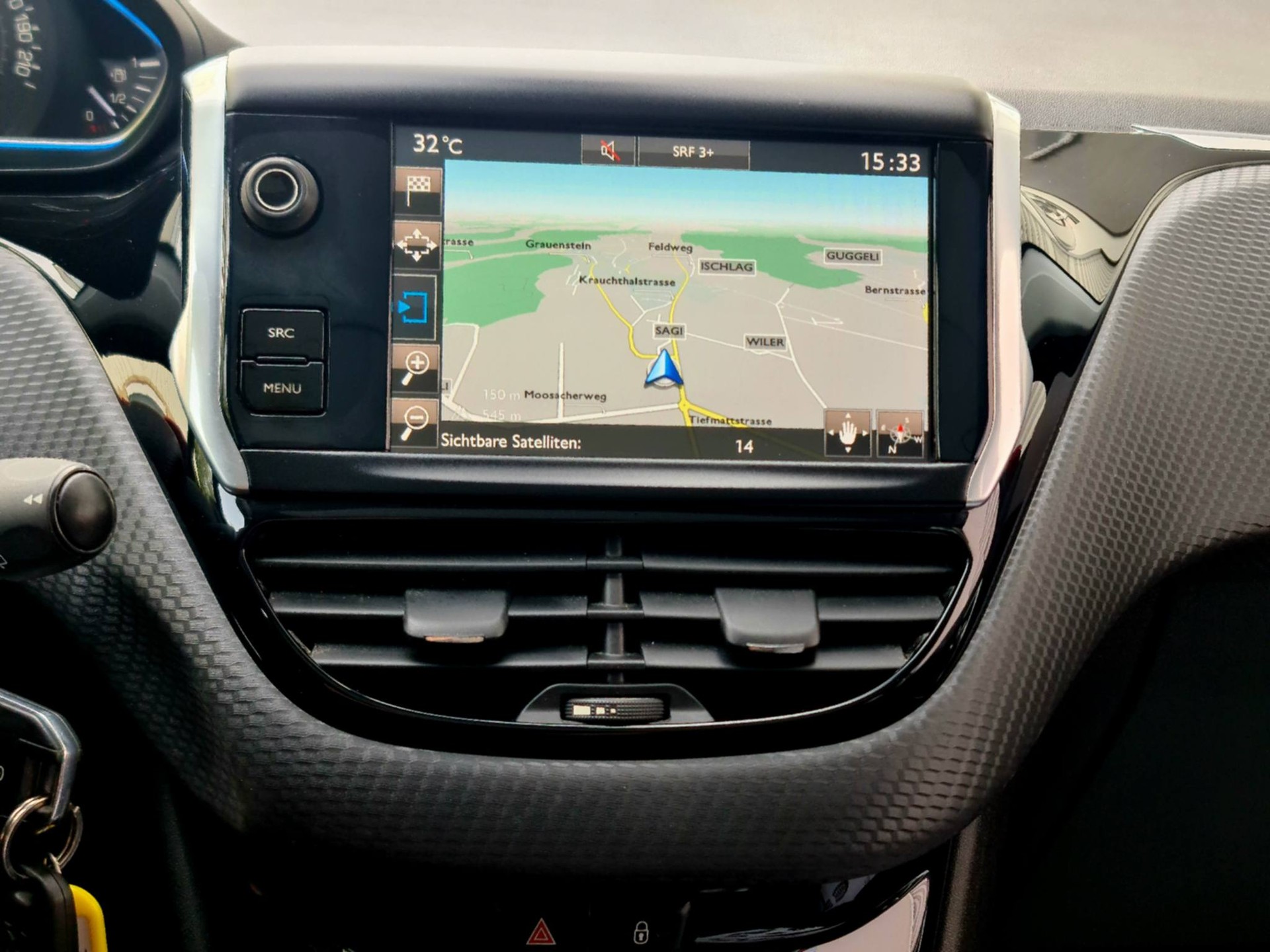 PEUGEOT 2008 1.2 PureTech Active EAT6-image-22