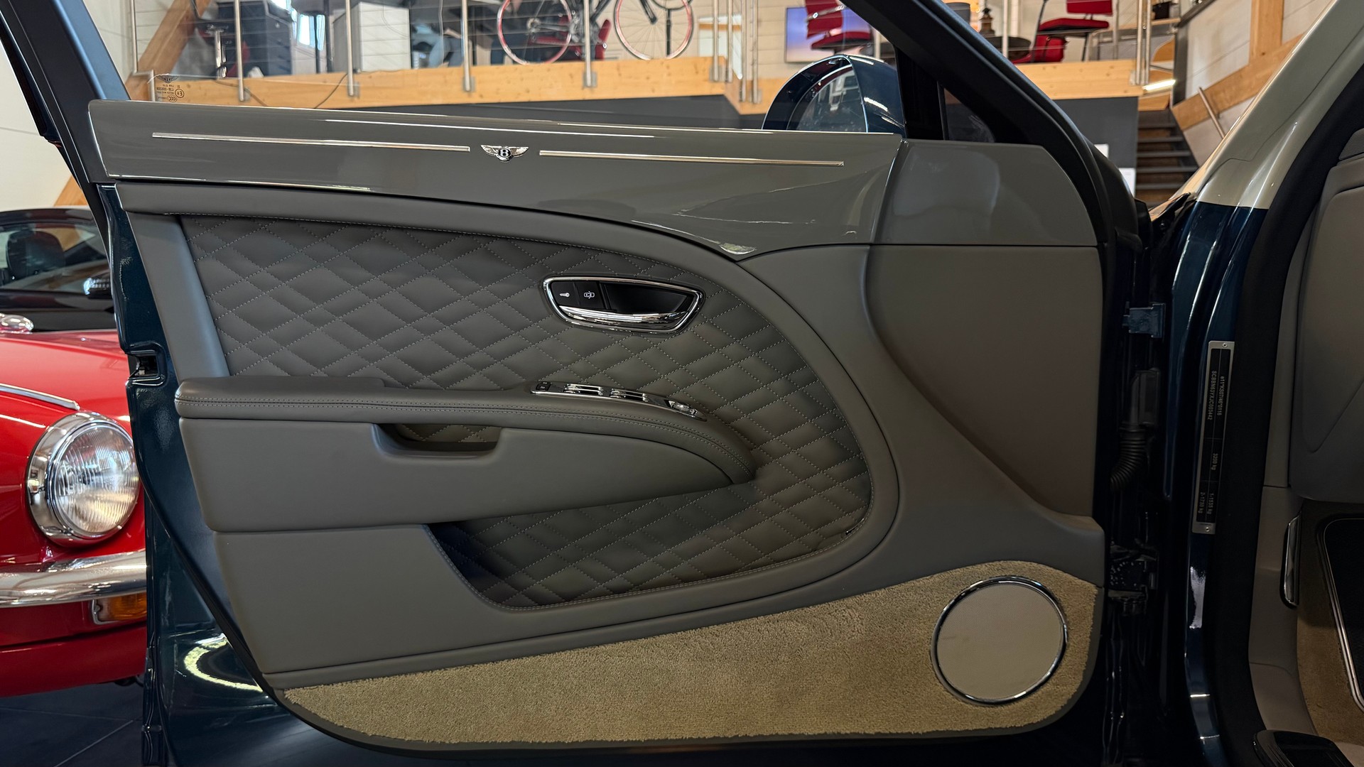 BENTLEY Mulsanne Speed-image-10