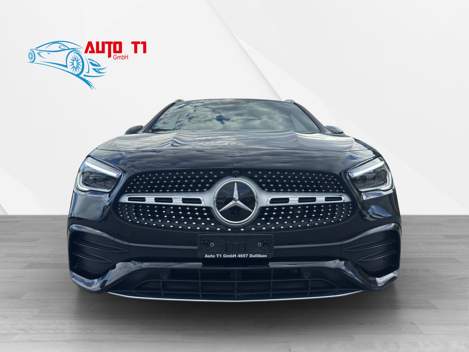 MERCEDES-BENZ GLA 200 Style 7G-DCT-image-1