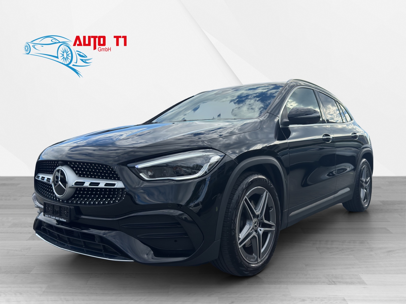 MERCEDES-BENZ GLA 200 Style 7G-DCT-image-0