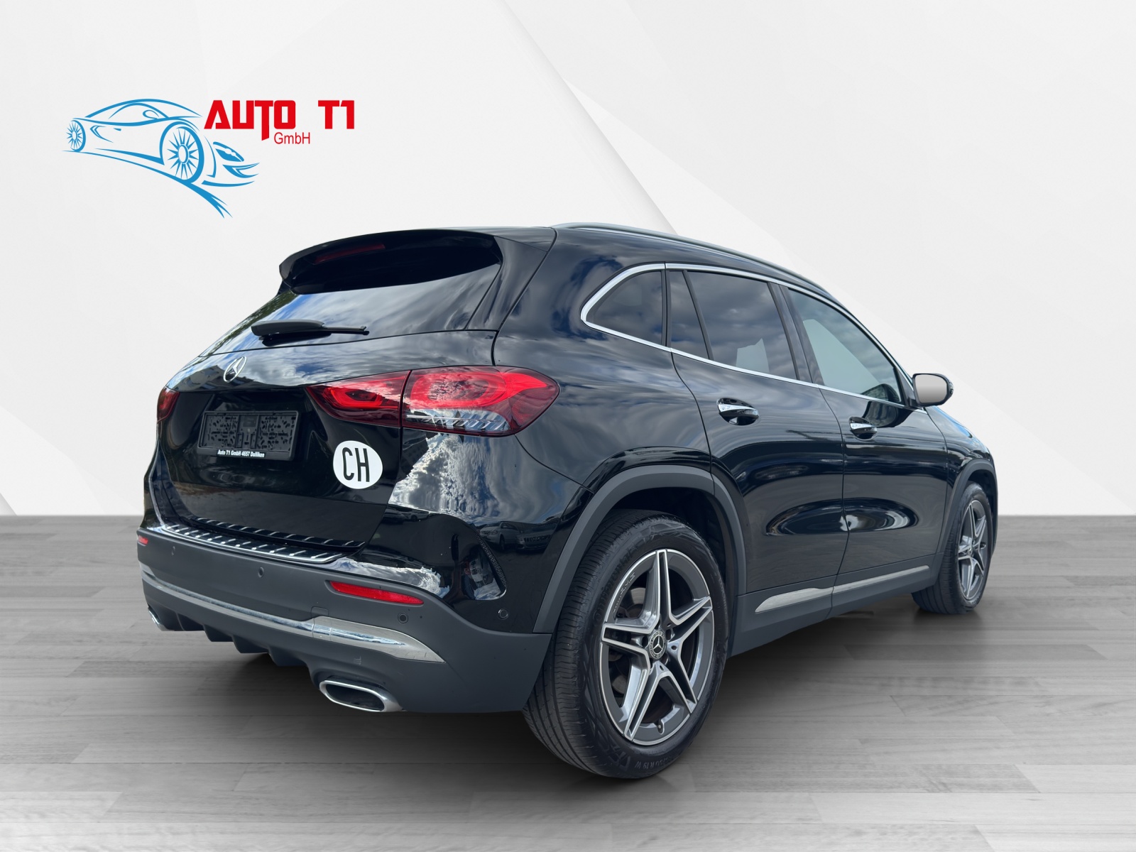 MERCEDES-BENZ GLA 200 Style 7G-DCT-image-5