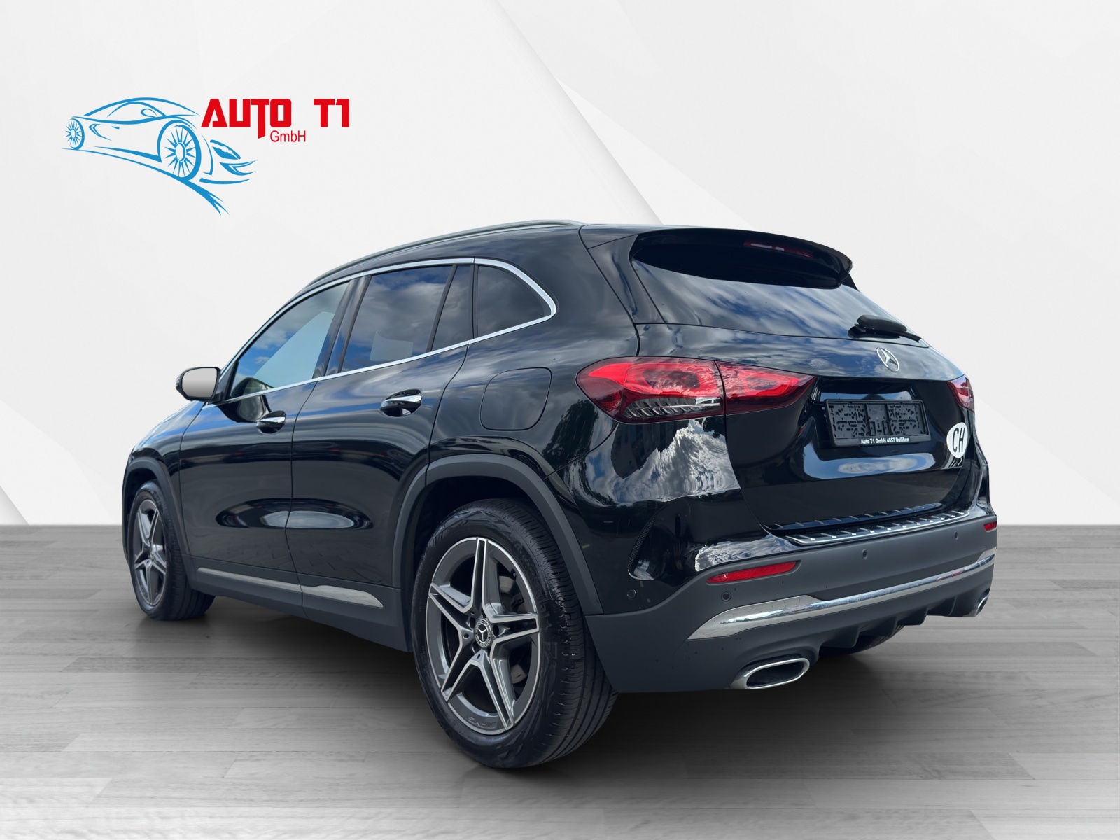 MERCEDES-BENZ GLA 200 Style 7G-DCT-image-3