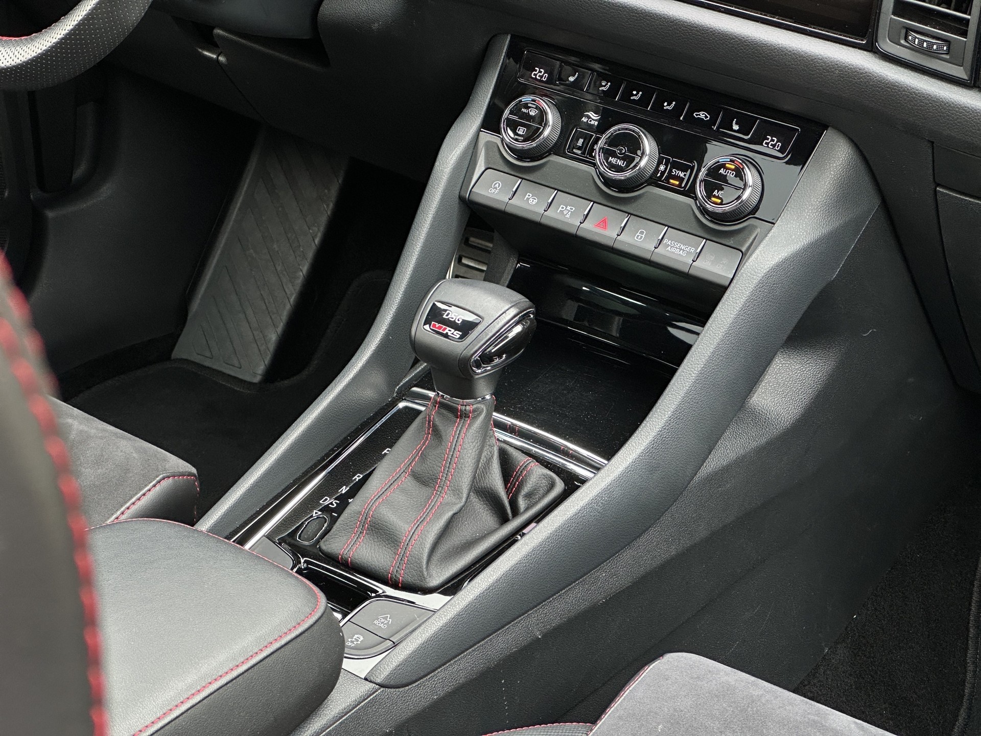 SKODA Kodiaq 2.0 Bi-TDI 240 RS DSG-image-20