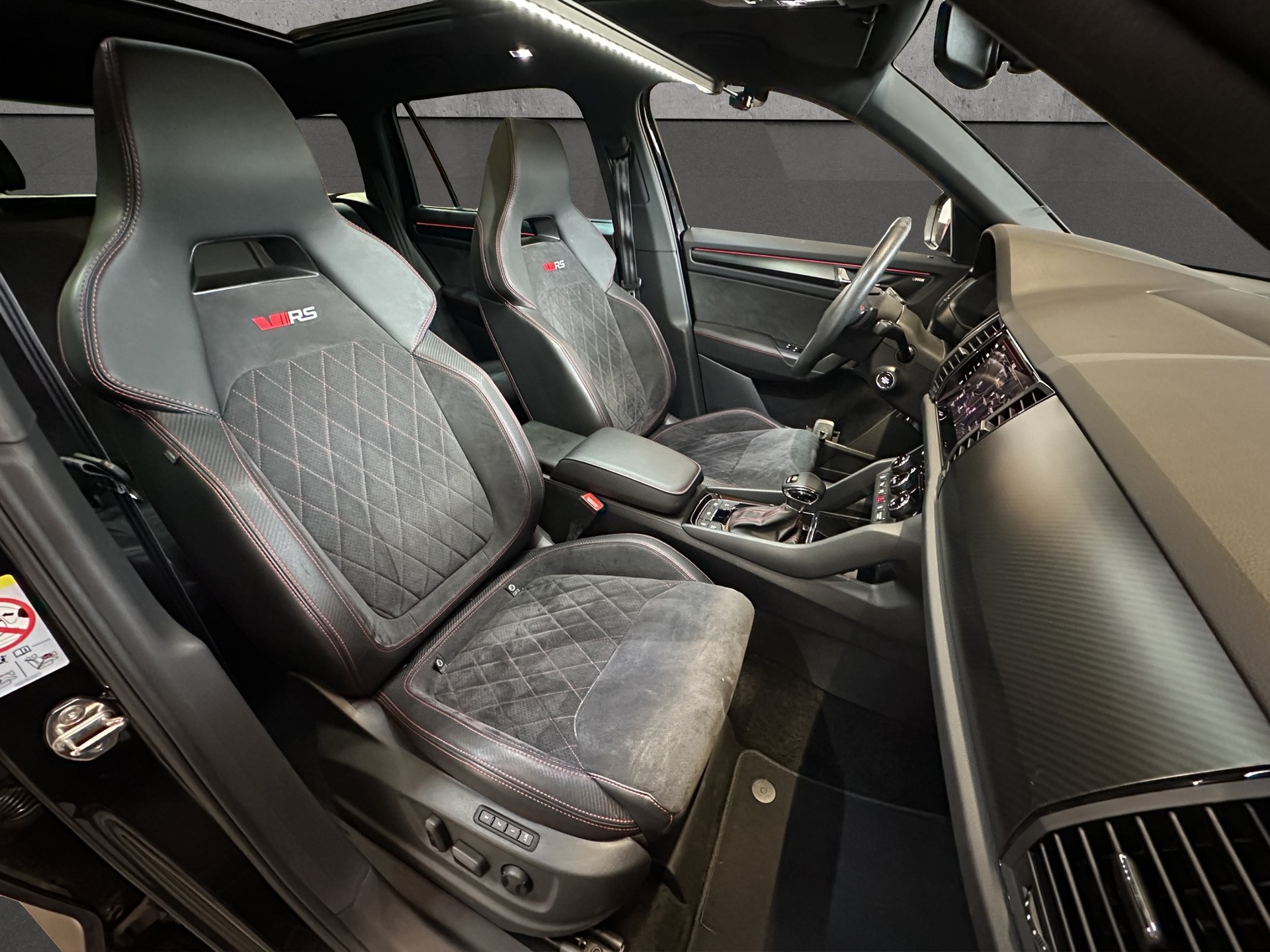 SKODA Kodiaq 2.0 Bi-TDI 240 RS DSG-image-12
