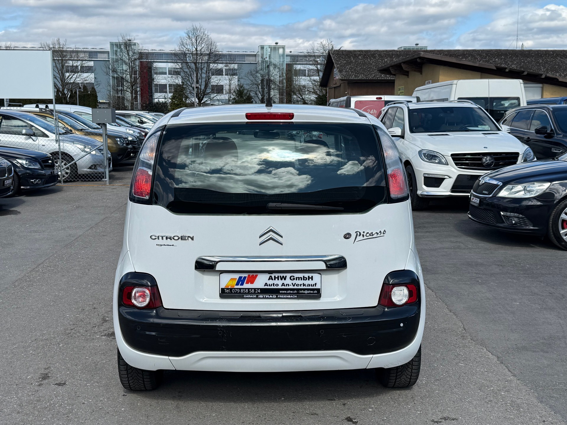 CITROEN C3 Picasso 1.6i 16V Chic (SX) / Frisch ab MFK / 1.Hand / Klimaanlage / PDC-image-4