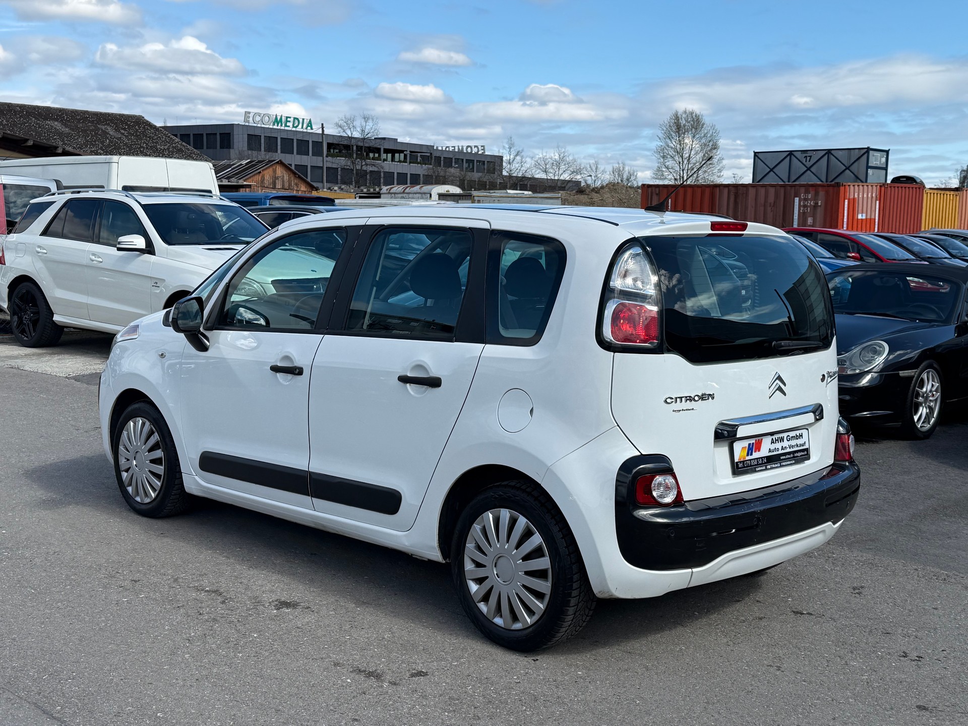 CITROEN C3 Picasso 1.6i 16V Chic (SX) / Frisch ab MFK / 1.Hand / Klimaanlage / PDC-image-5