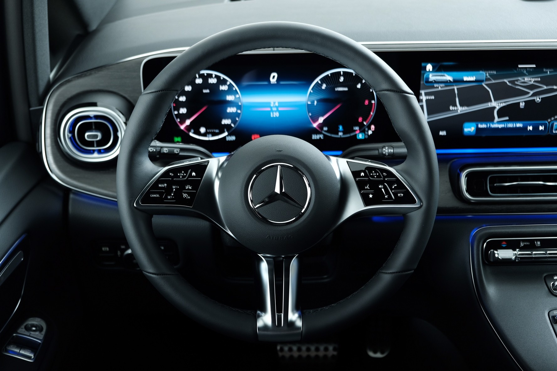 MERCEDES-BENZ V 250 d lang 4Matic Trend W447-image-6