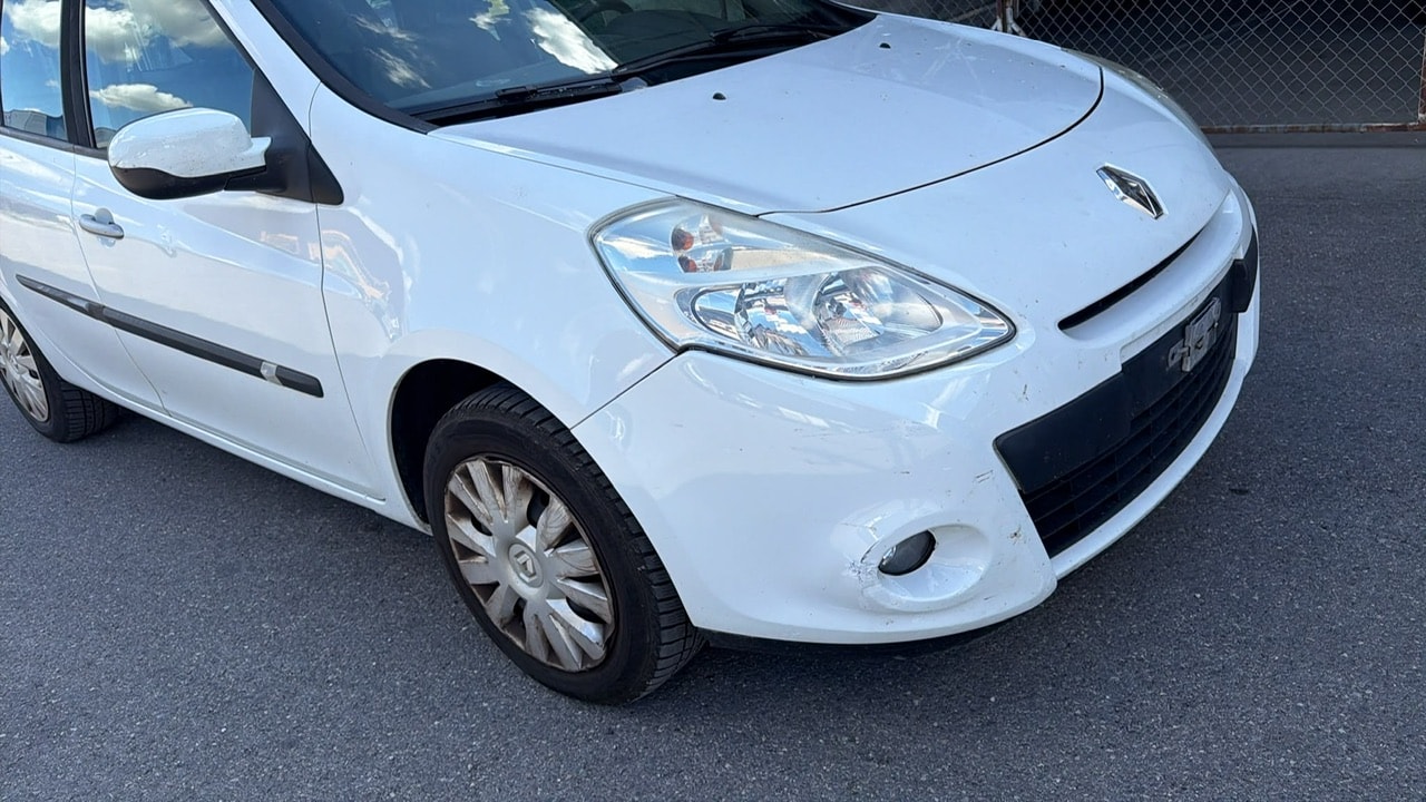 RENAULT Clio 1.2 16V Turbo S-image-1