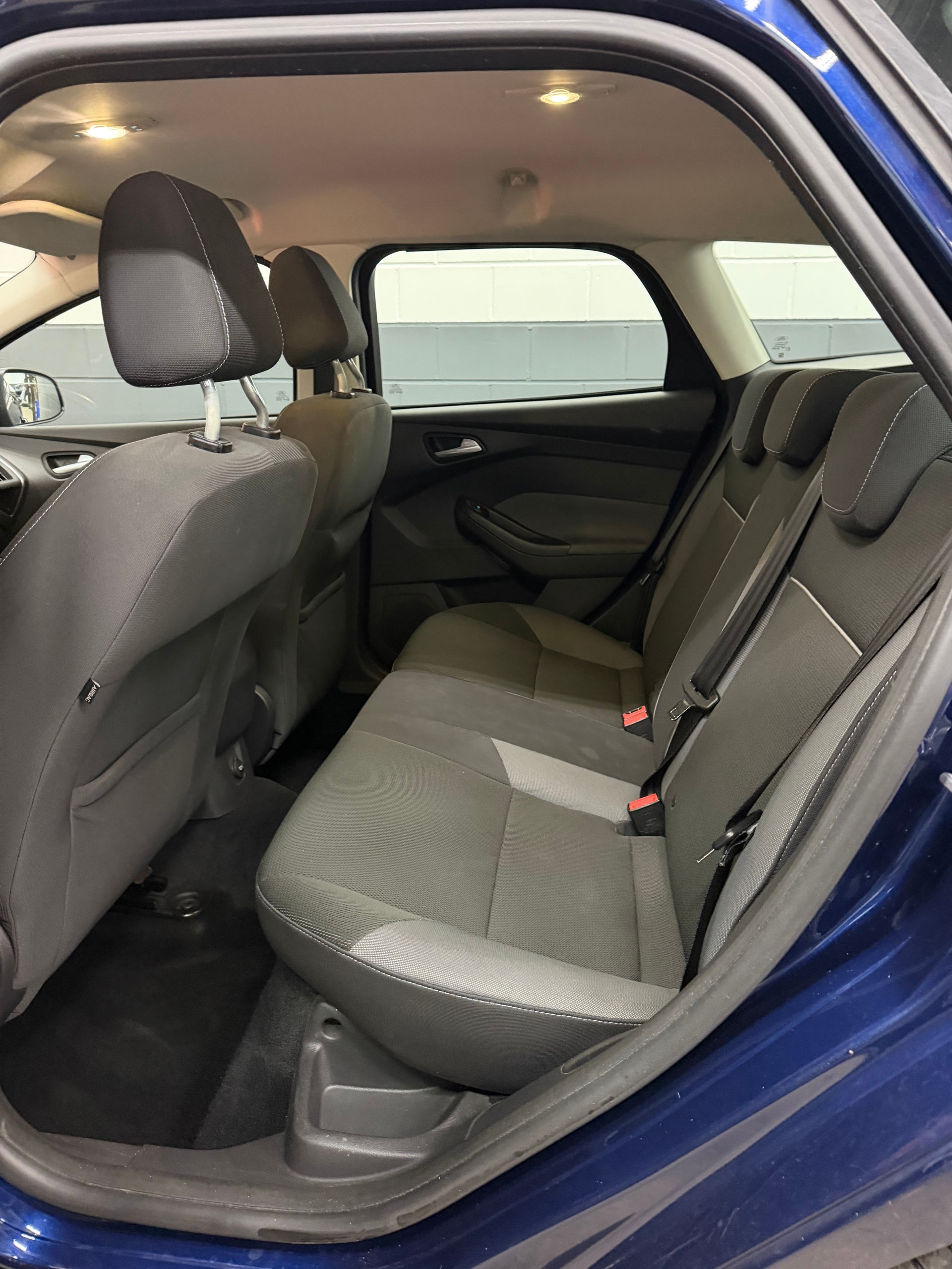 FORD Focus 1.6i VCT Trend //NEU AB MFK!-image-12