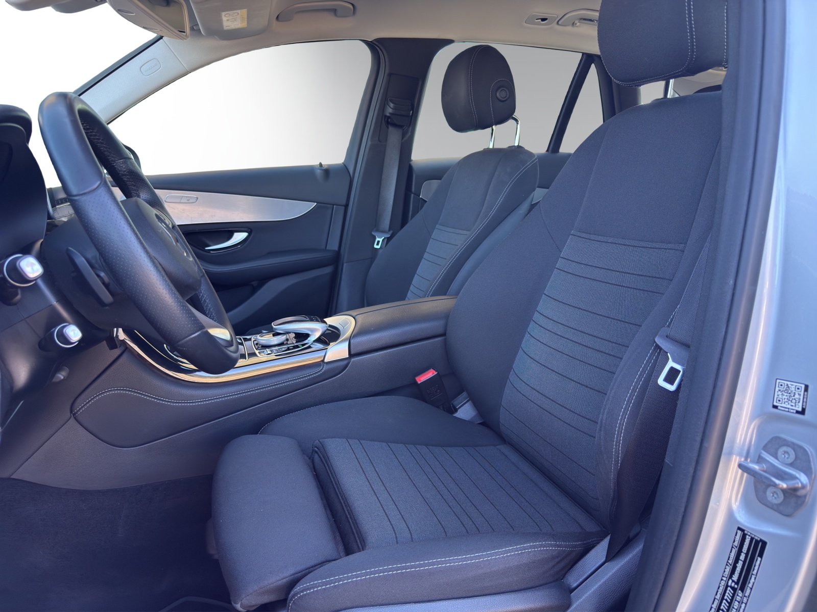 MERCEDES-BENZ GLC 220 d 4Matic-image-8