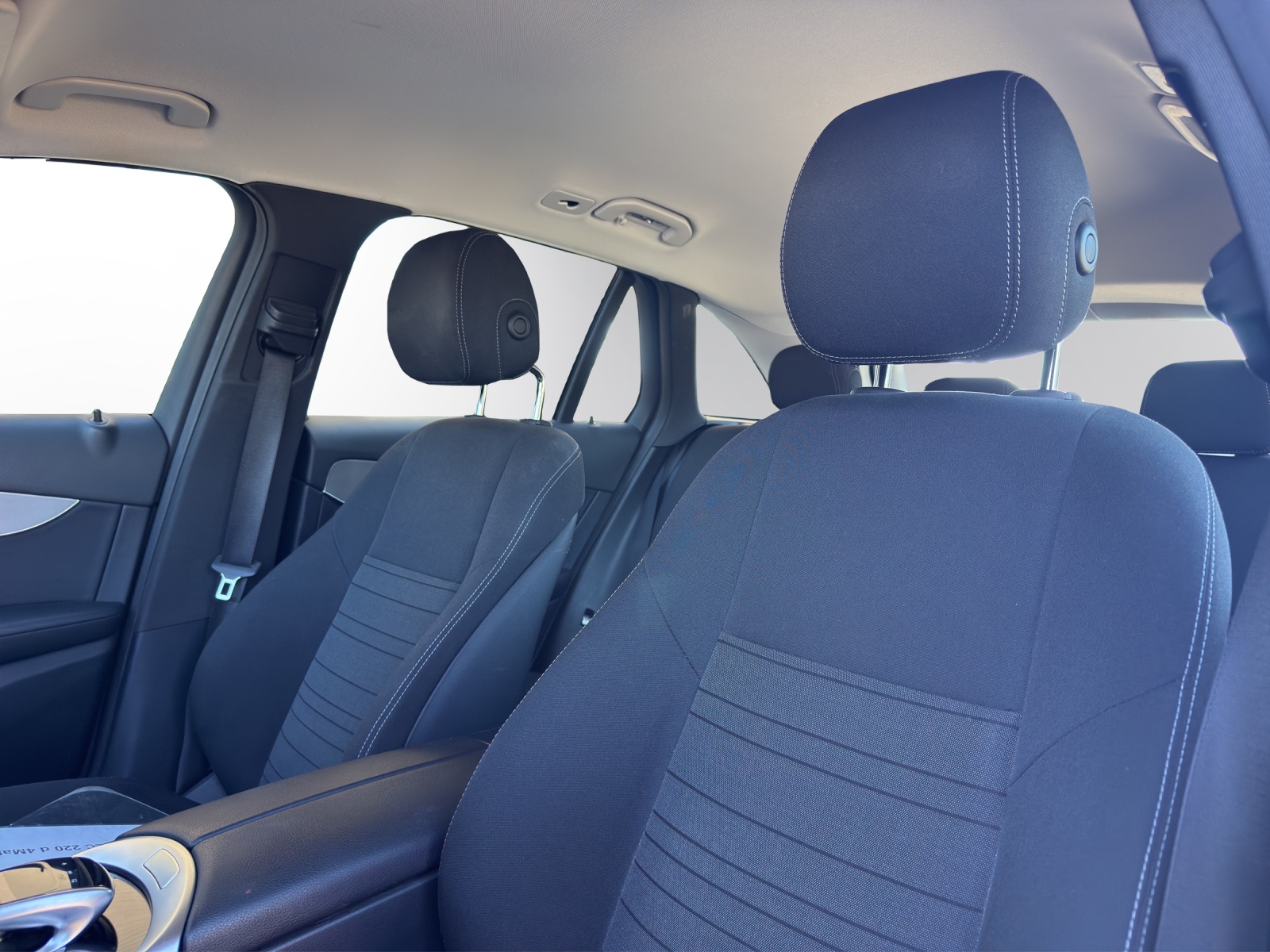 MERCEDES-BENZ GLC 220 d 4Matic-image-9