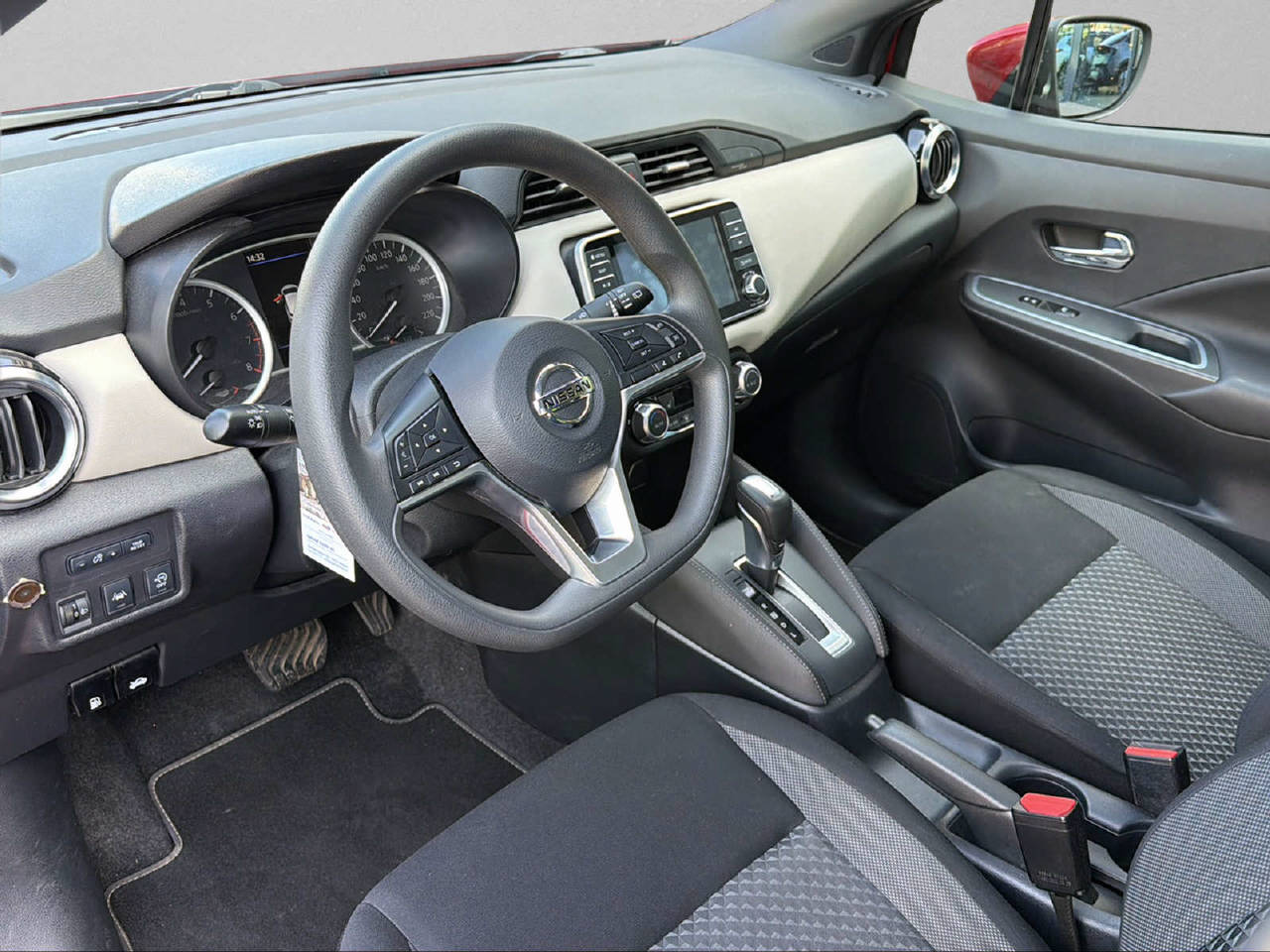 NISSAN Micra 1.0 IG-T Acenta Automat-image-4