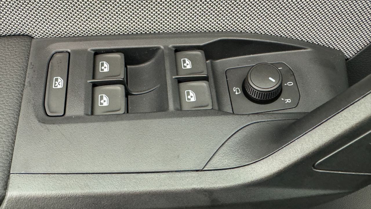 SEAT Ibiza 1.0 EcoTSI FR DSG-image-8