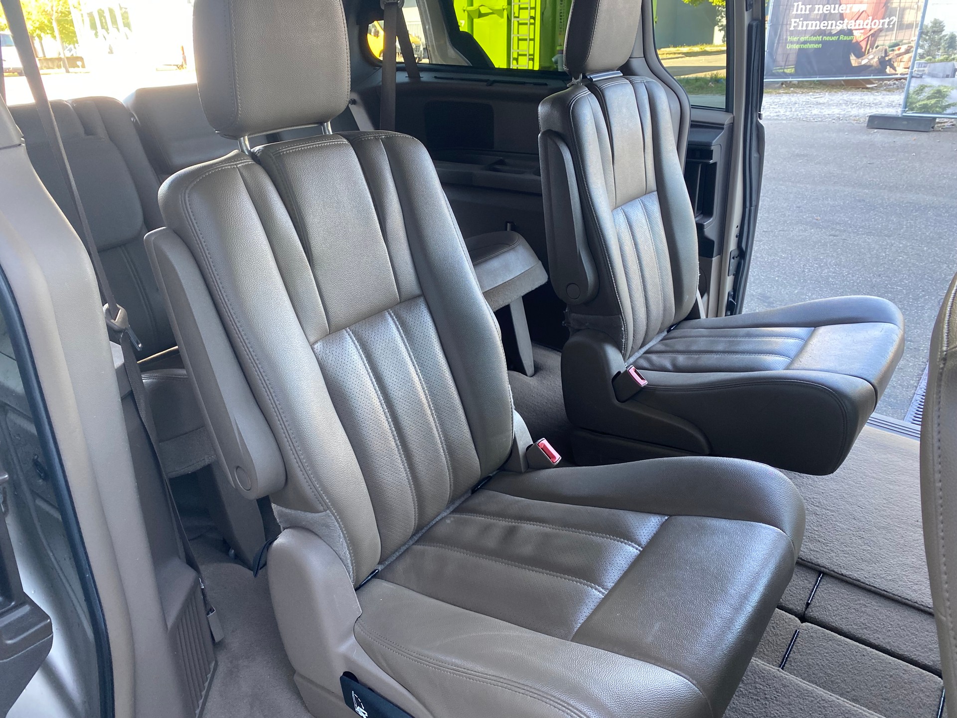 LANCIA Voyager 3.6 V6 Platinum Automatic-image-14