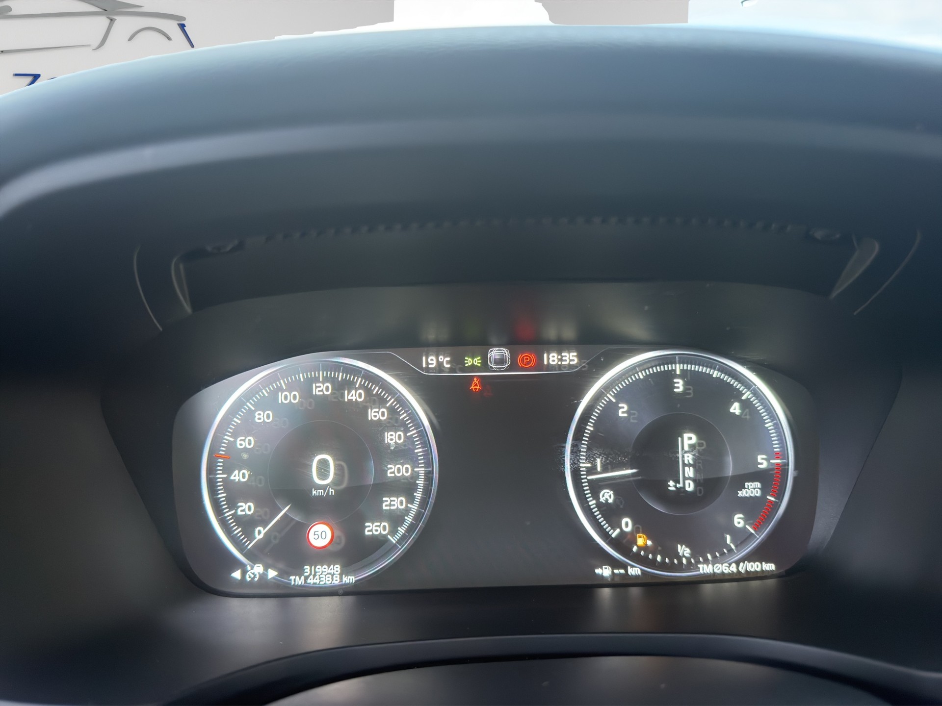 VOLVO V60 D4 AWD Inscription Geartronic-image-11