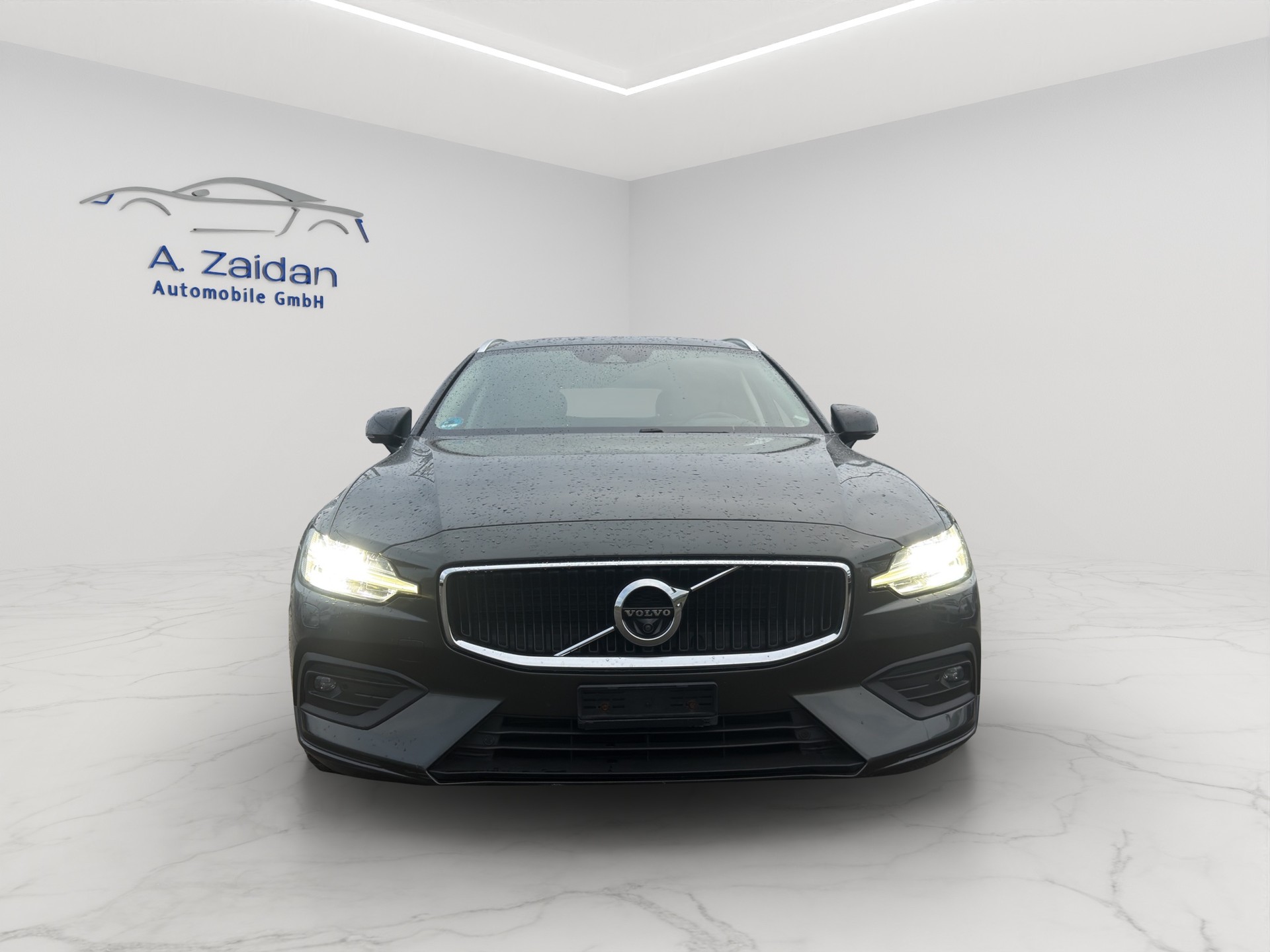 VOLVO V60 D4 AWD Inscription Geartronic-image-1