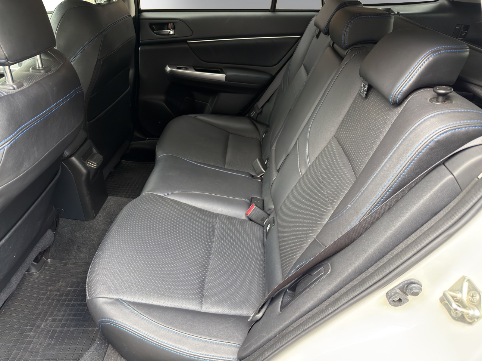 SUBARU Levorg 1.6 DIT Luxury S-image-7