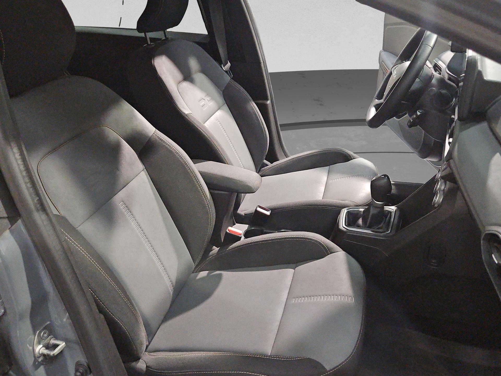 DACIA Jogger HEV 140 Extreme-image-16