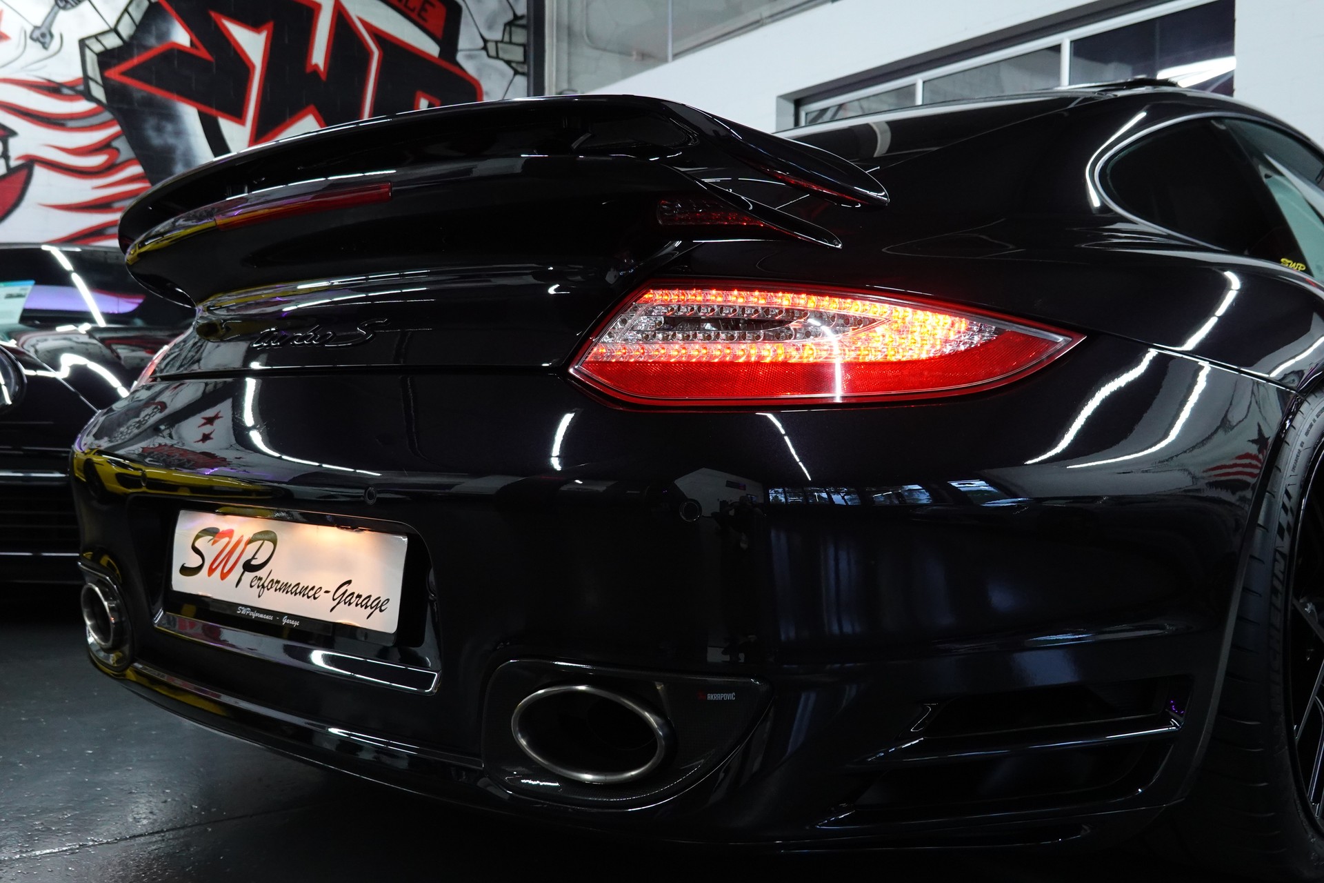 PORSCHE 911 TURBO S 997.2 PDK BLACK CH-FZ AKRAPOVIC KW-V3-image-33