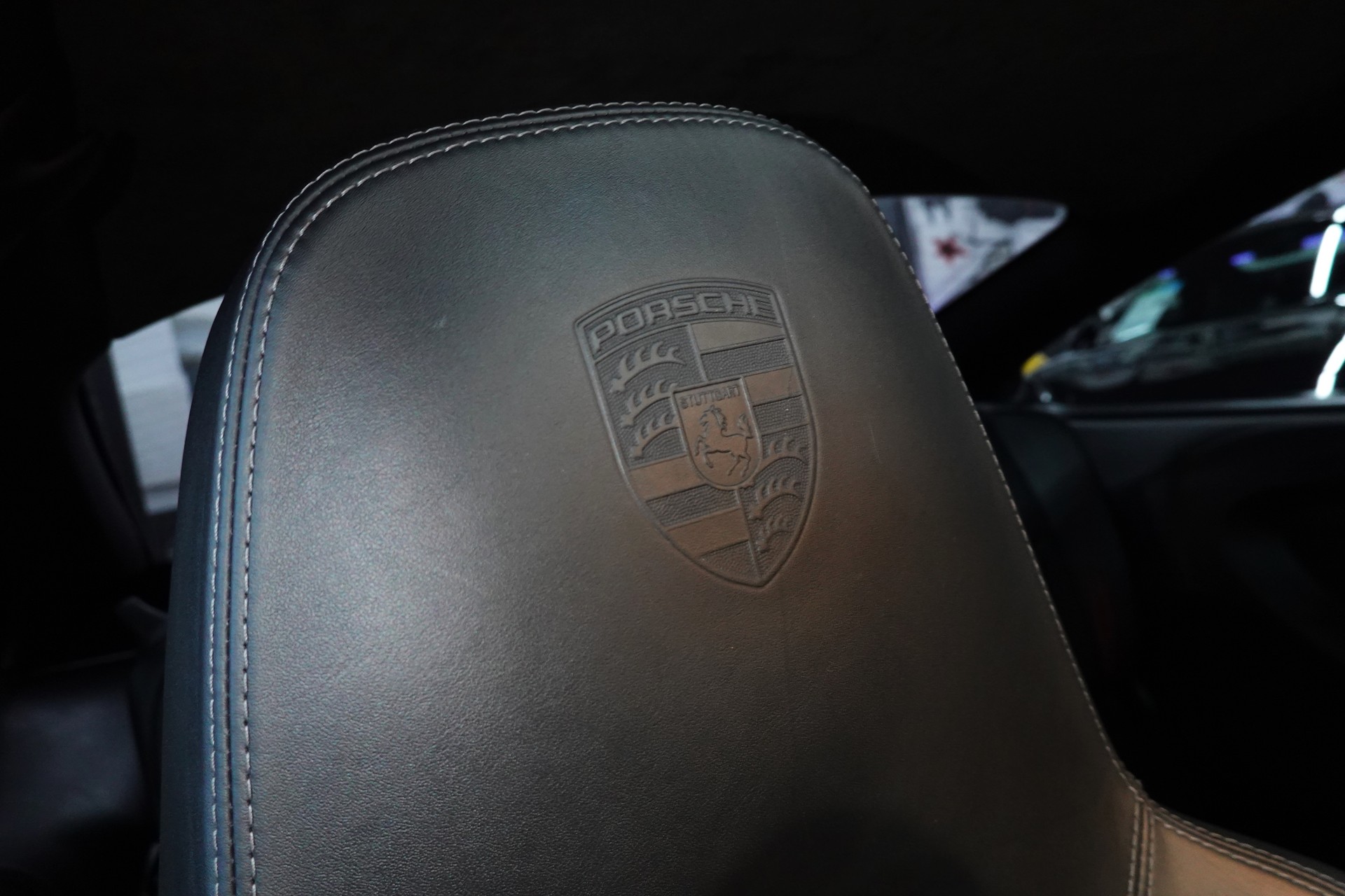 PORSCHE 911 TURBO S 997.2 PDK BLACK CH-FZ AKRAPOVIC KW-V3-image-55