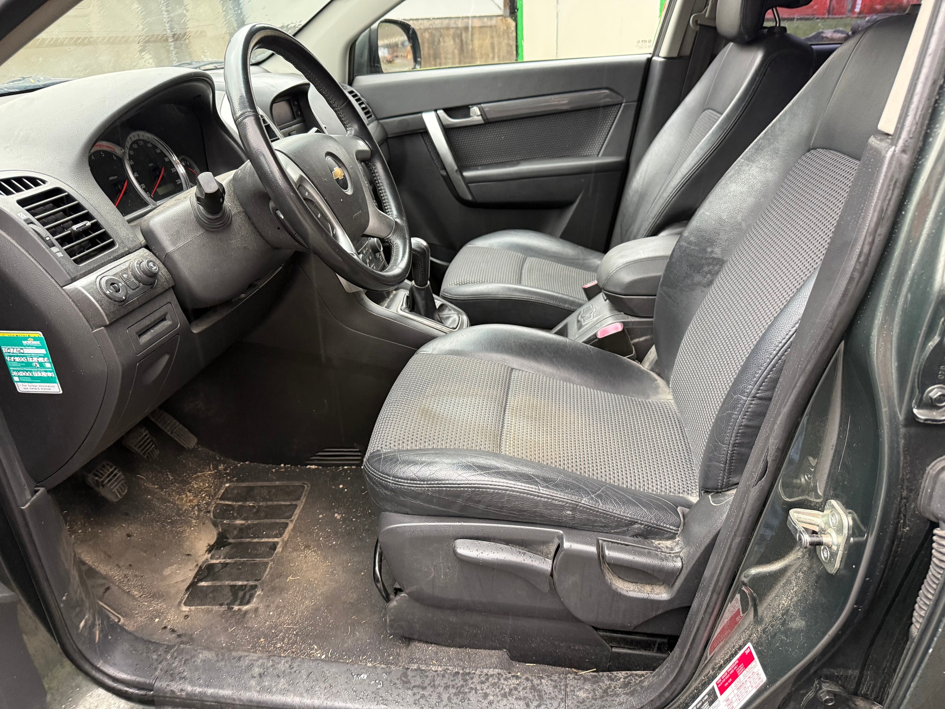 CHEVROLET Captiva 2.0 VCDi LT 4WD-image-4