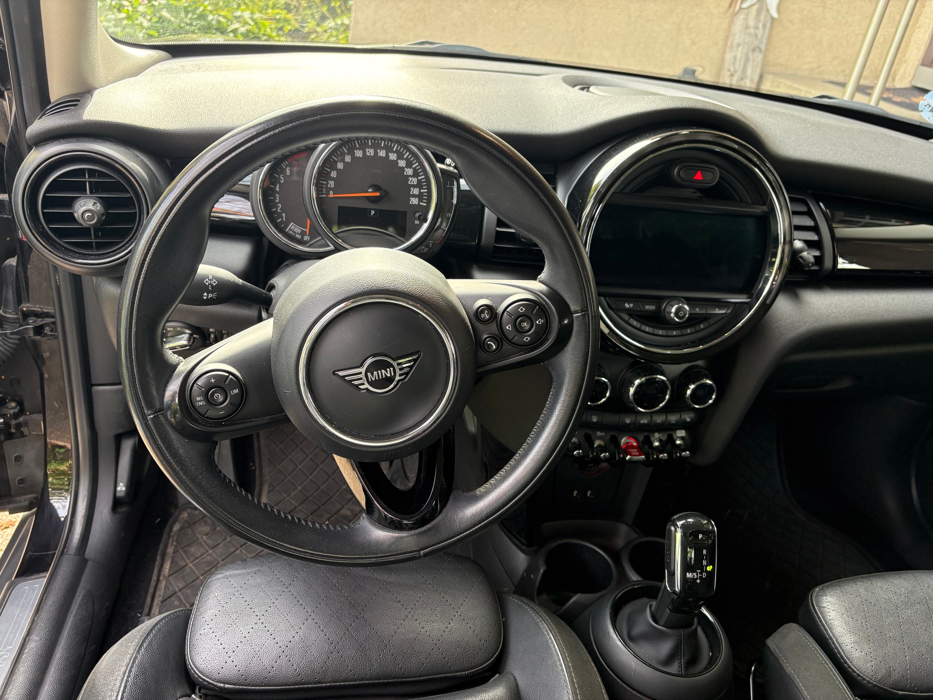 MINI S-image-2