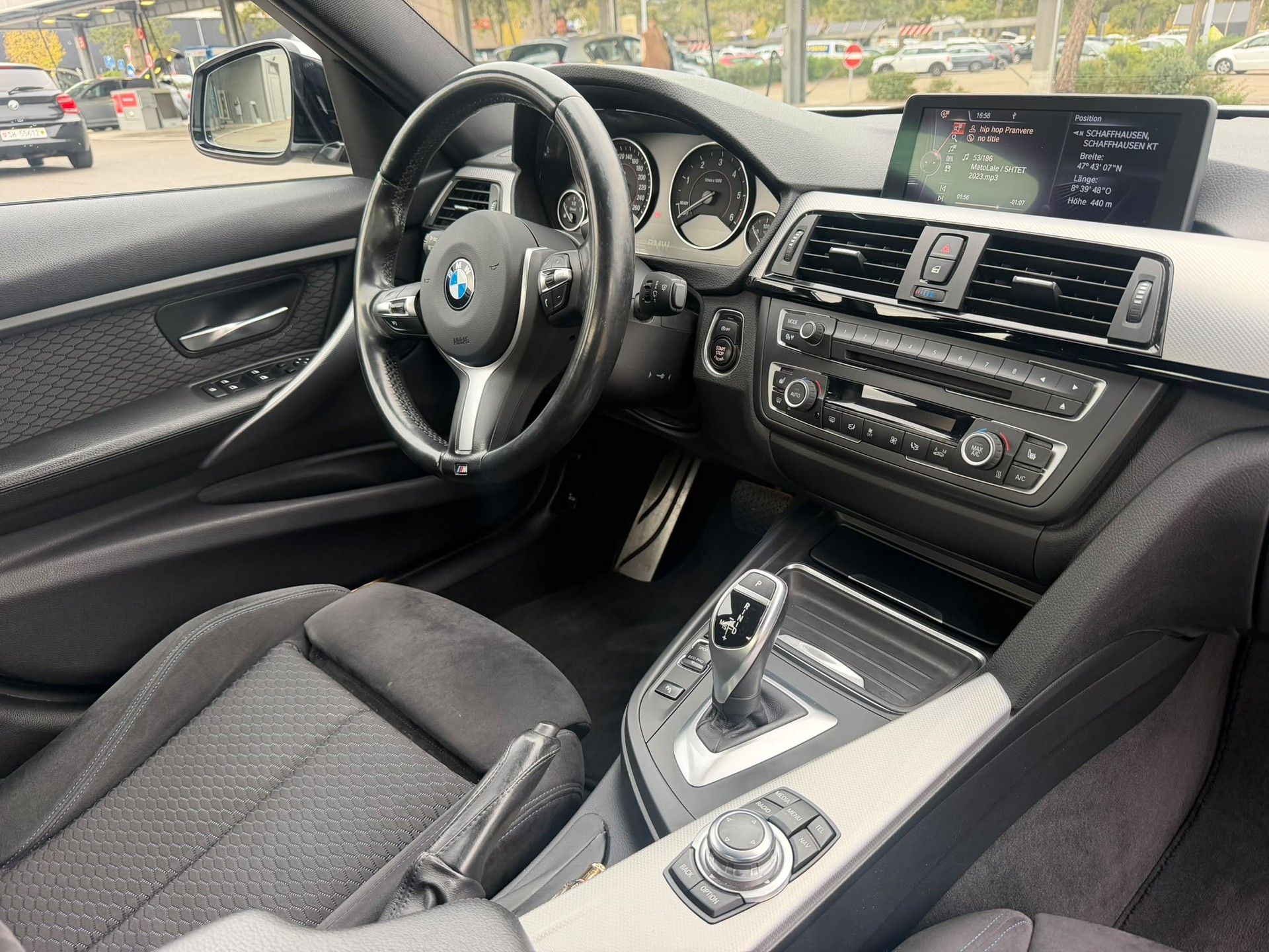 BMW 320d xDrive Steptronic M-Paket-image-7