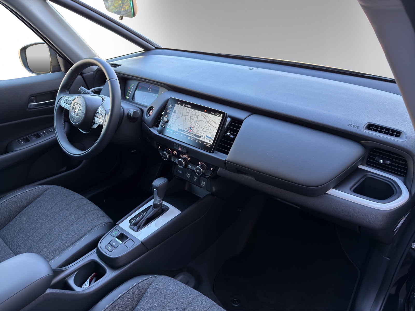 HONDA Jazz 1.5 i-MMD Advance-image-10