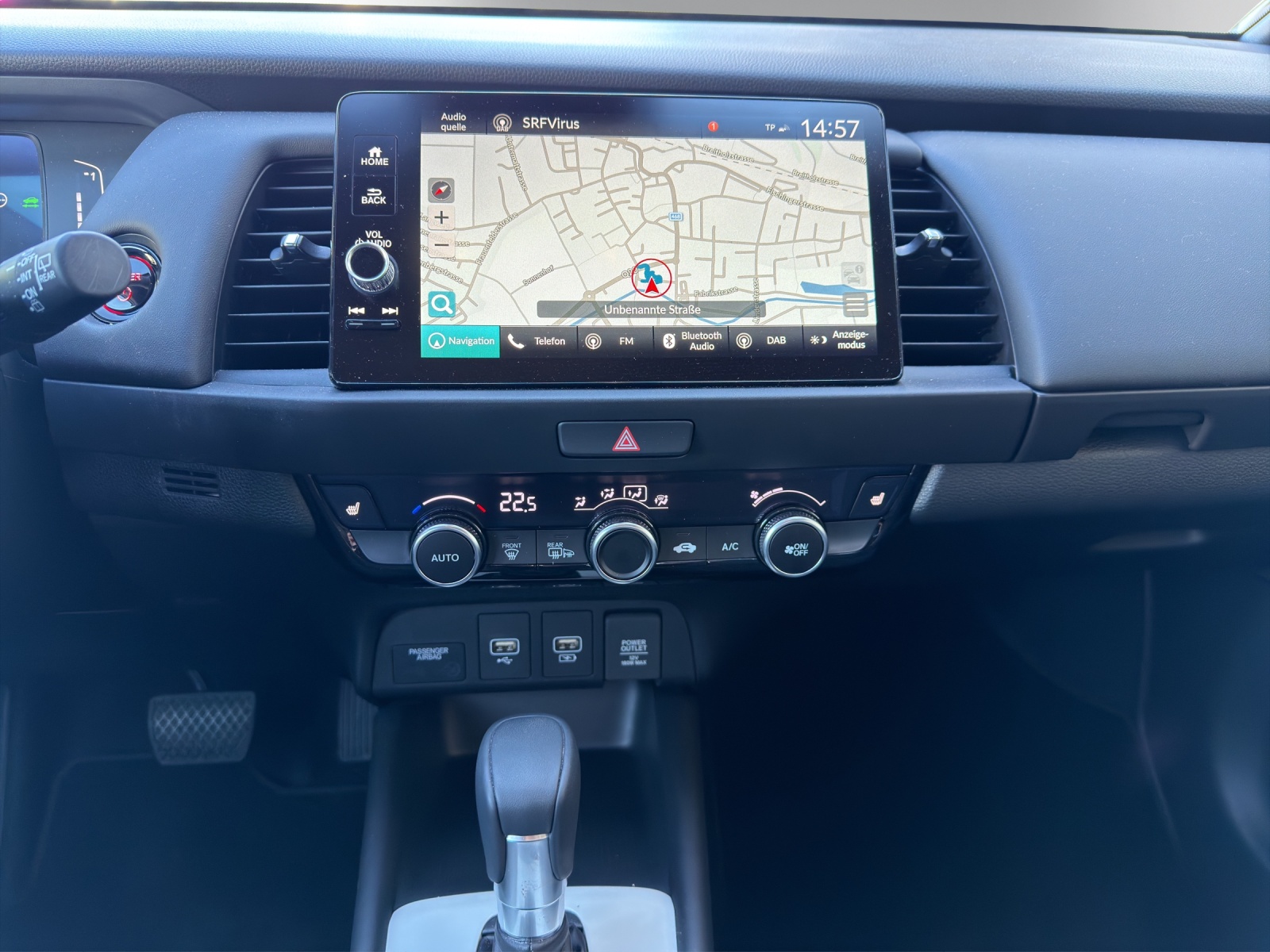 HONDA Jazz 1.5 i-MMD Advance-image-8