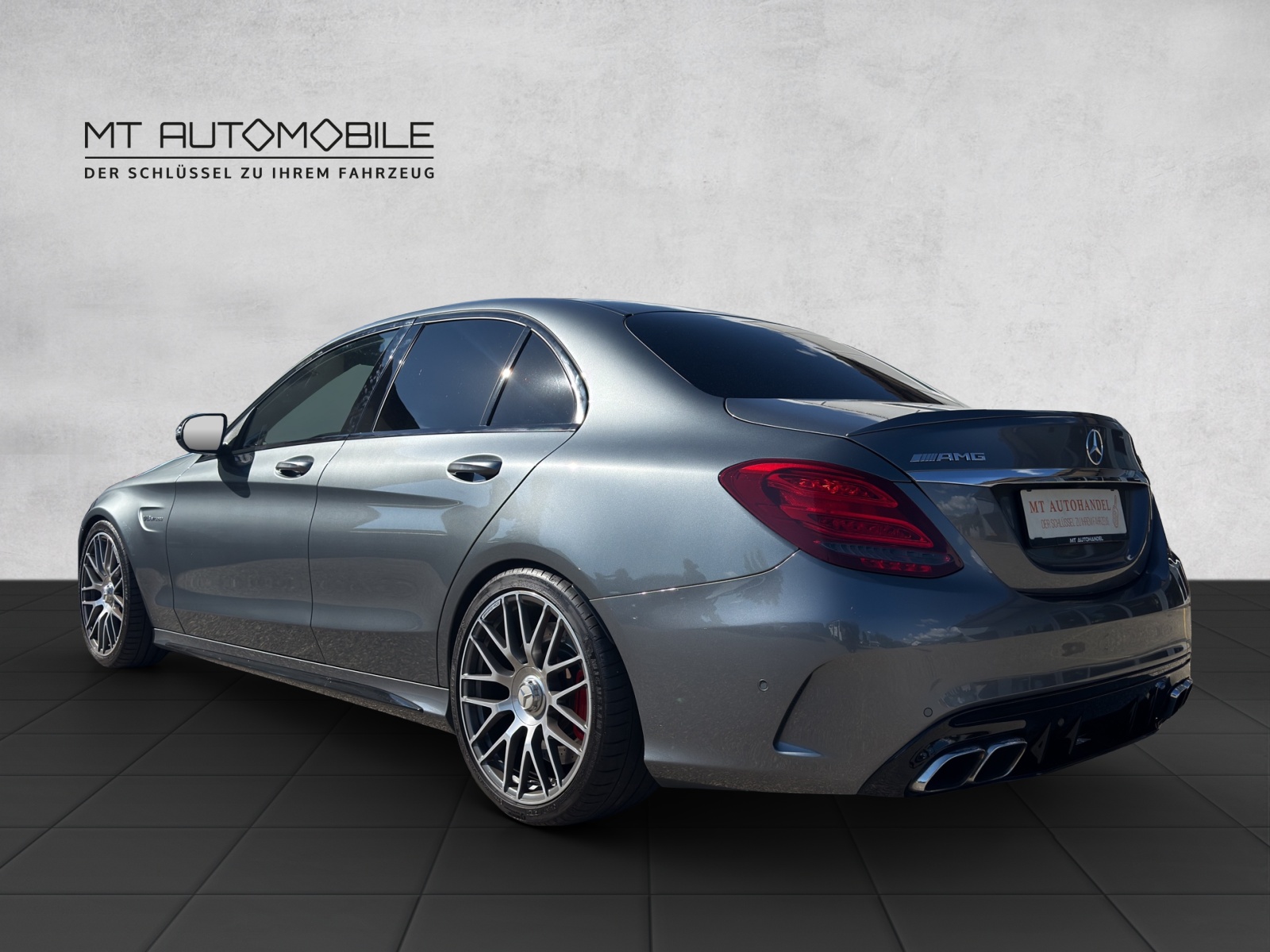 MERCEDES-BENZ C 63 S AMG Speedshift-image-5