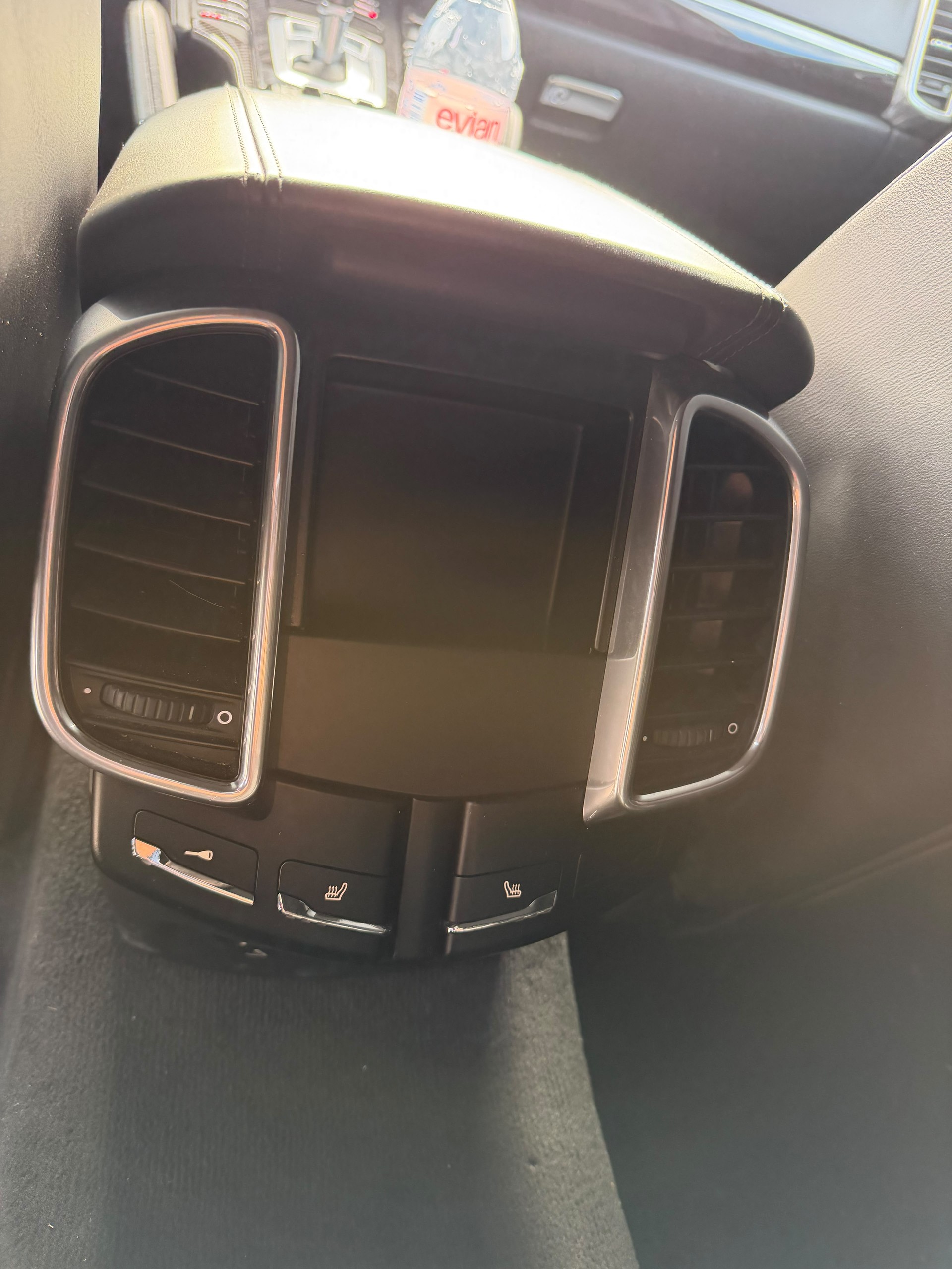 PORSCHE Cayenne S-image-12