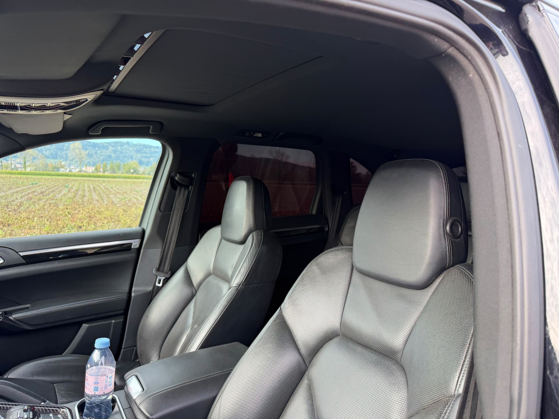 PORSCHE Cayenne S-image-9