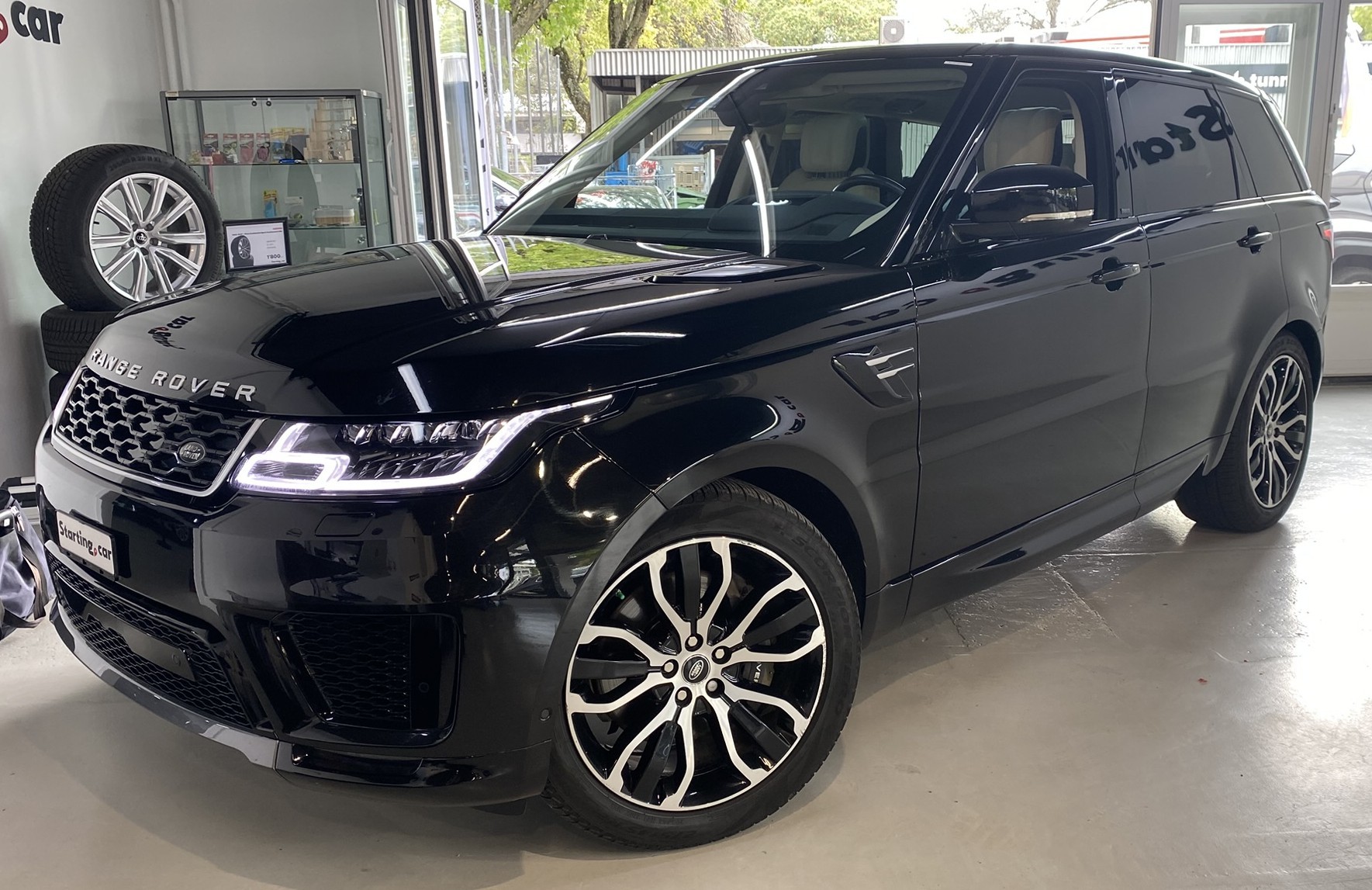 LAND ROVER Range Rover Sport P400e 2.0 I4 PHEV HSE Automatic-image-3