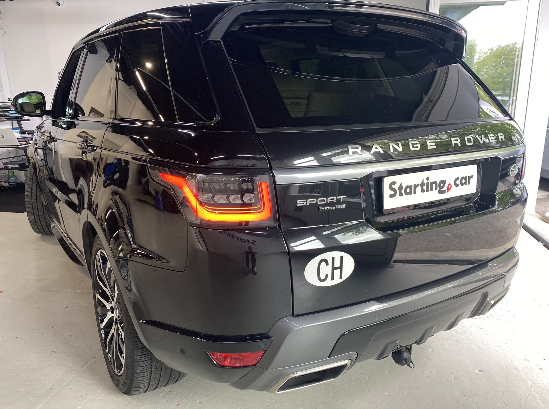 LAND ROVER Range Rover Sport P400e 2.0 I4 PHEV HSE Automatic-image-6