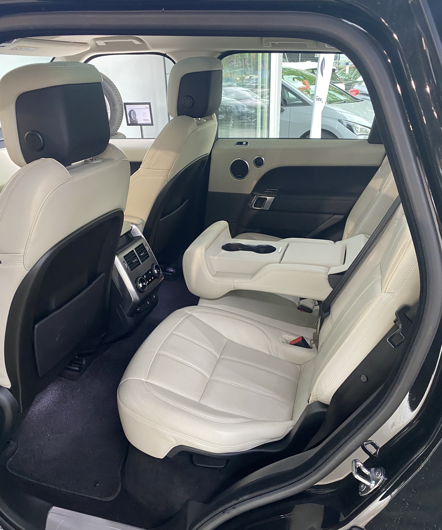 LAND ROVER Range Rover Sport P400e 2.0 I4 PHEV HSE Automatic-image-30