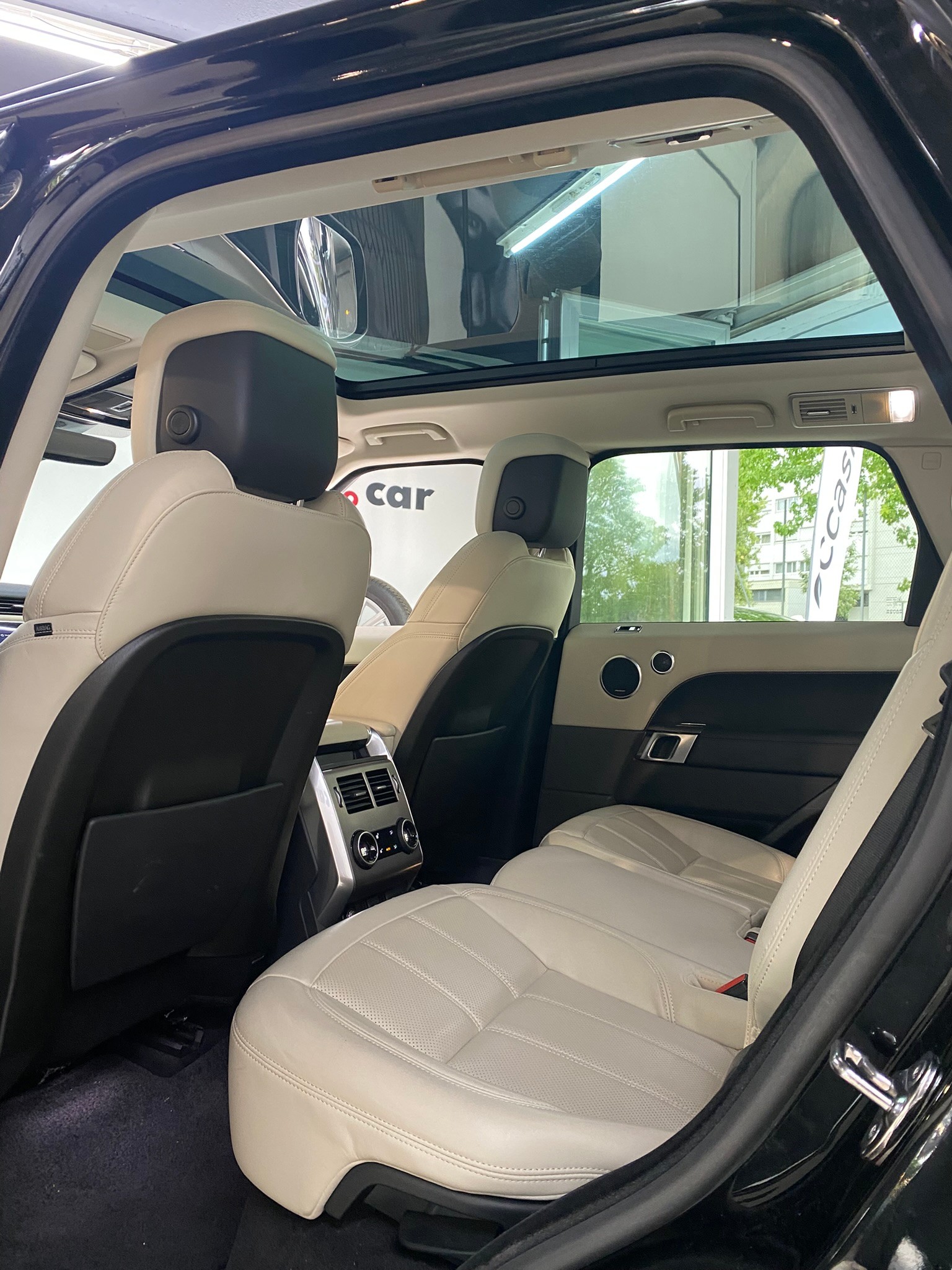 LAND ROVER Range Rover Sport P400e 2.0 I4 PHEV HSE Automatic-image-28