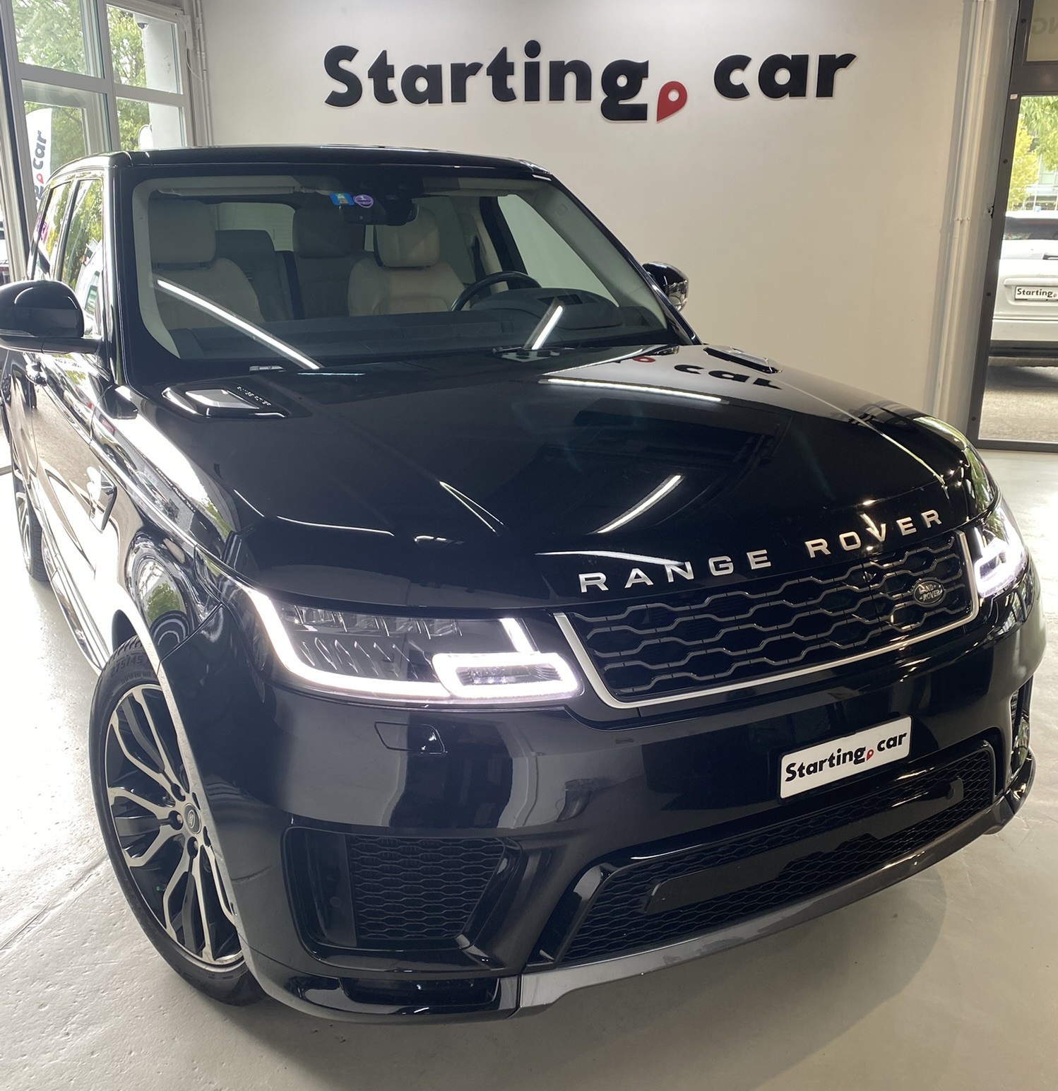 LAND ROVER Range Rover Sport P400e 2.0 I4 PHEV HSE Automatic-image-1