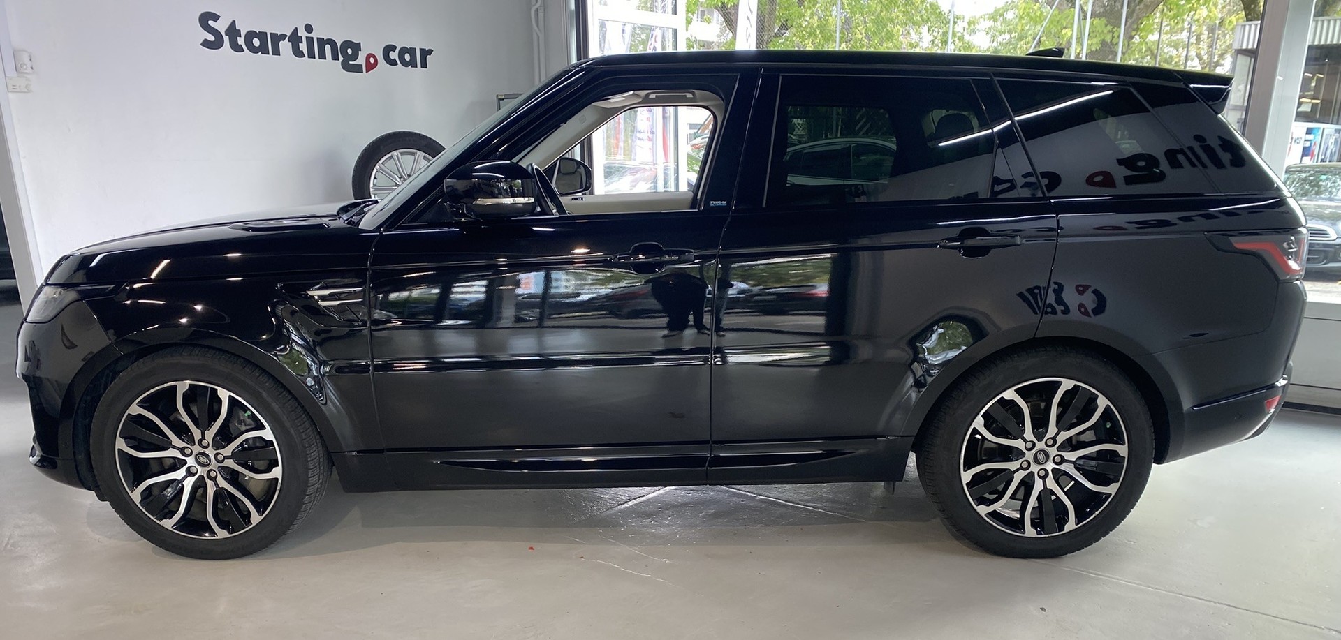 LAND ROVER Range Rover Sport P400e 2.0 I4 PHEV HSE Automatic-image-4