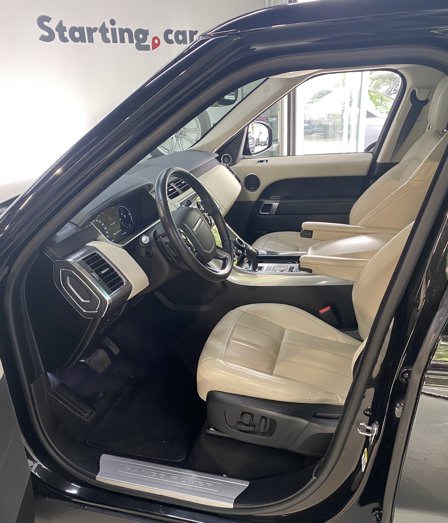 LAND ROVER Range Rover Sport P400e 2.0 I4 PHEV HSE Automatic-image-13